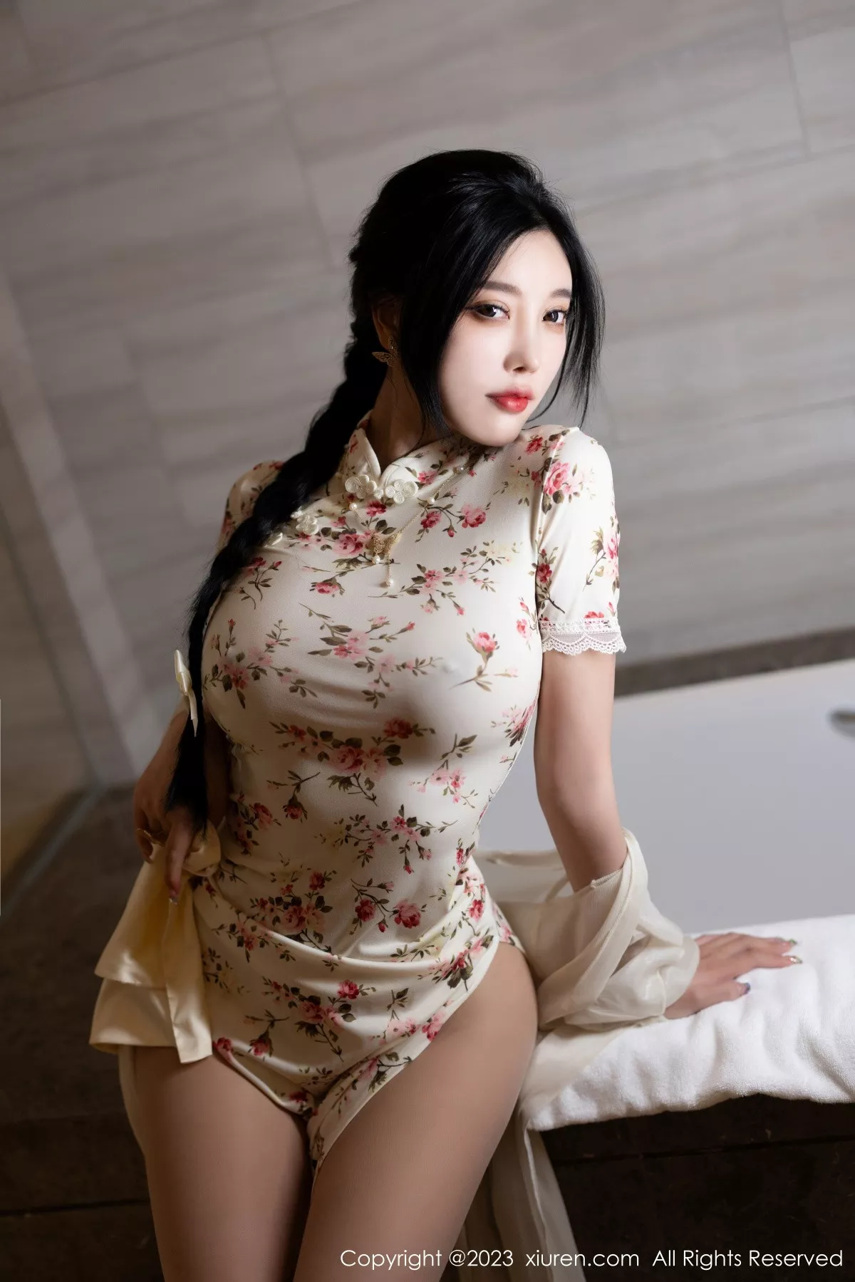 [XiuRen秀人网]第7363期杨晨晨写真 [86P]-044