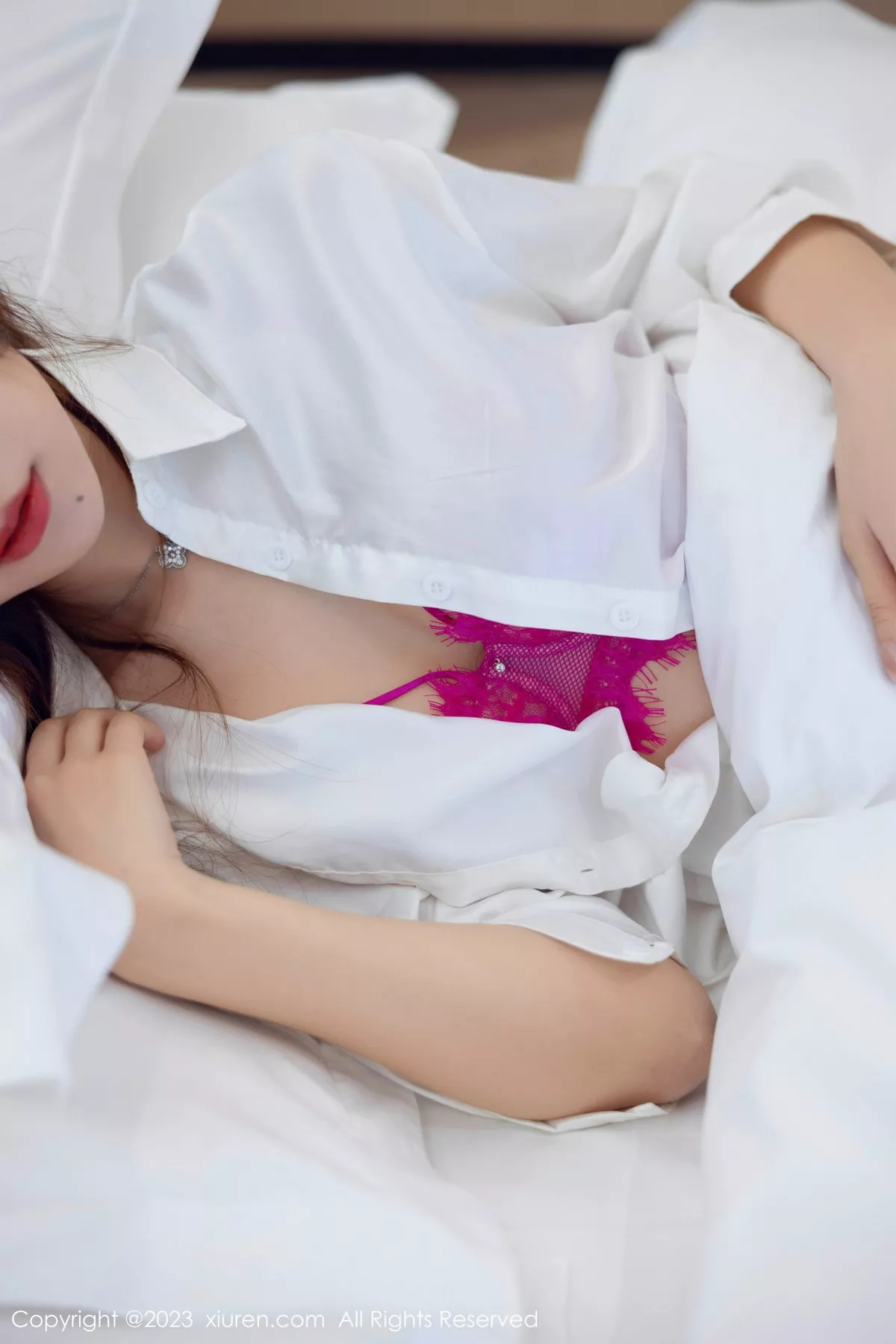 [XiuRen秀人网]第7358期绮里嘉写真 [113P]-002