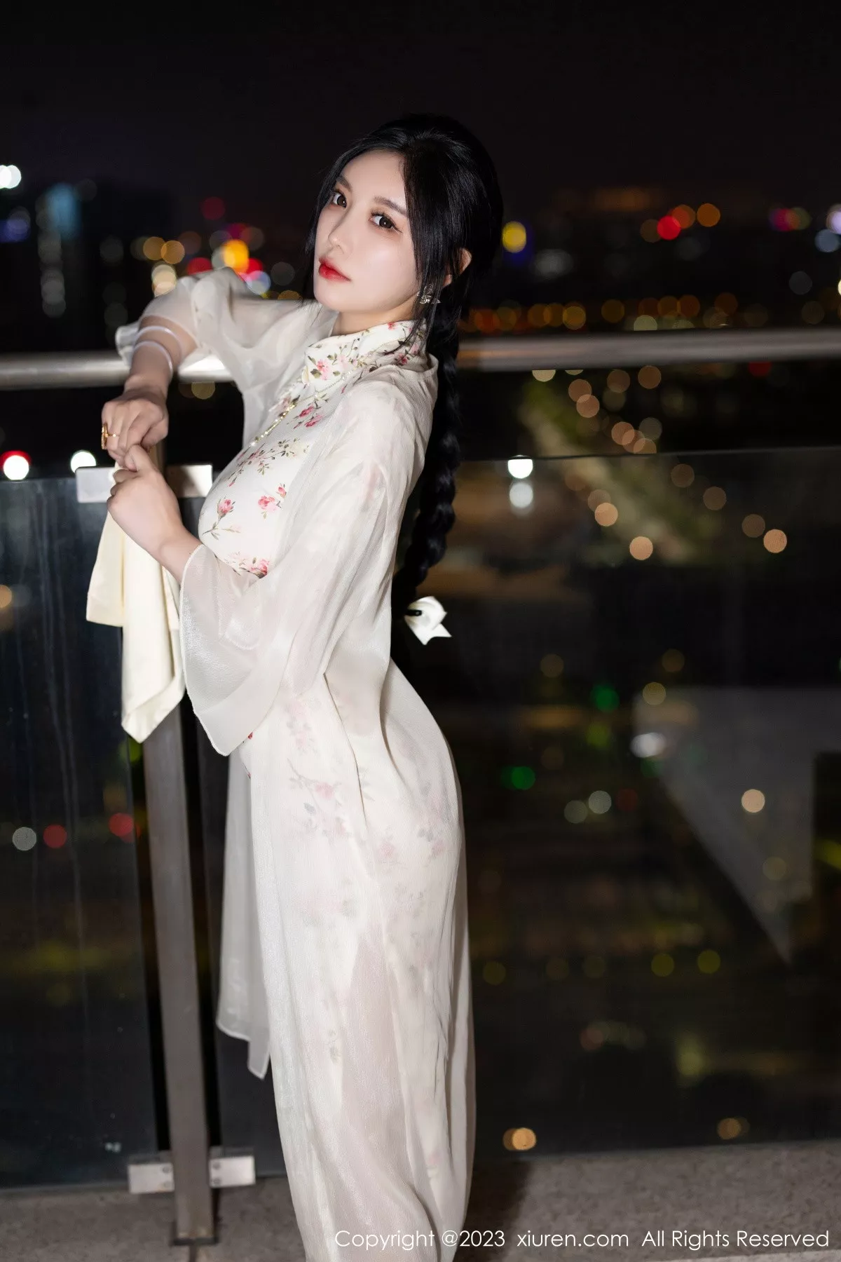 [XiuRen秀人网]第7363期杨晨晨写真 [86P]-004