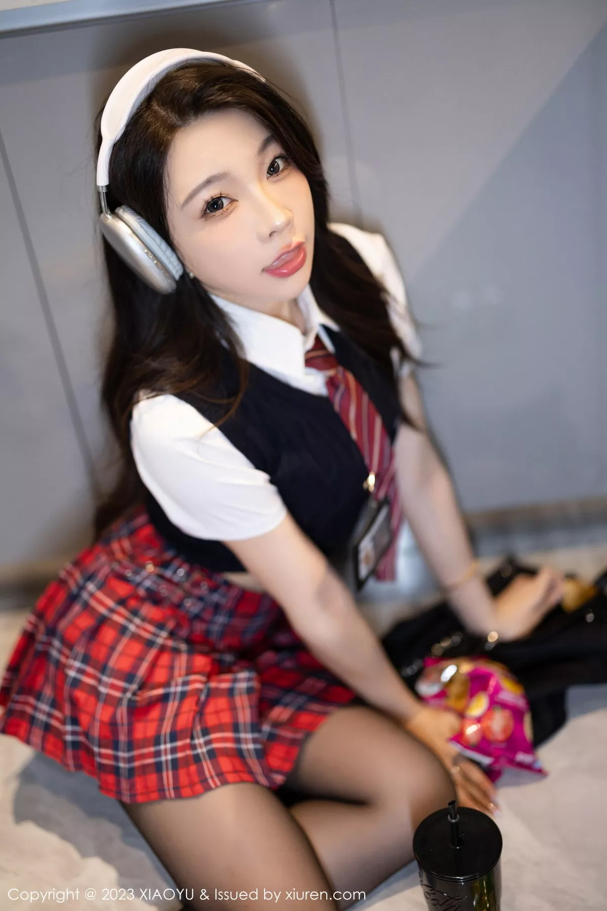 [XiaoYu画语界]第1111期徐莉芝写真 [84P]-014