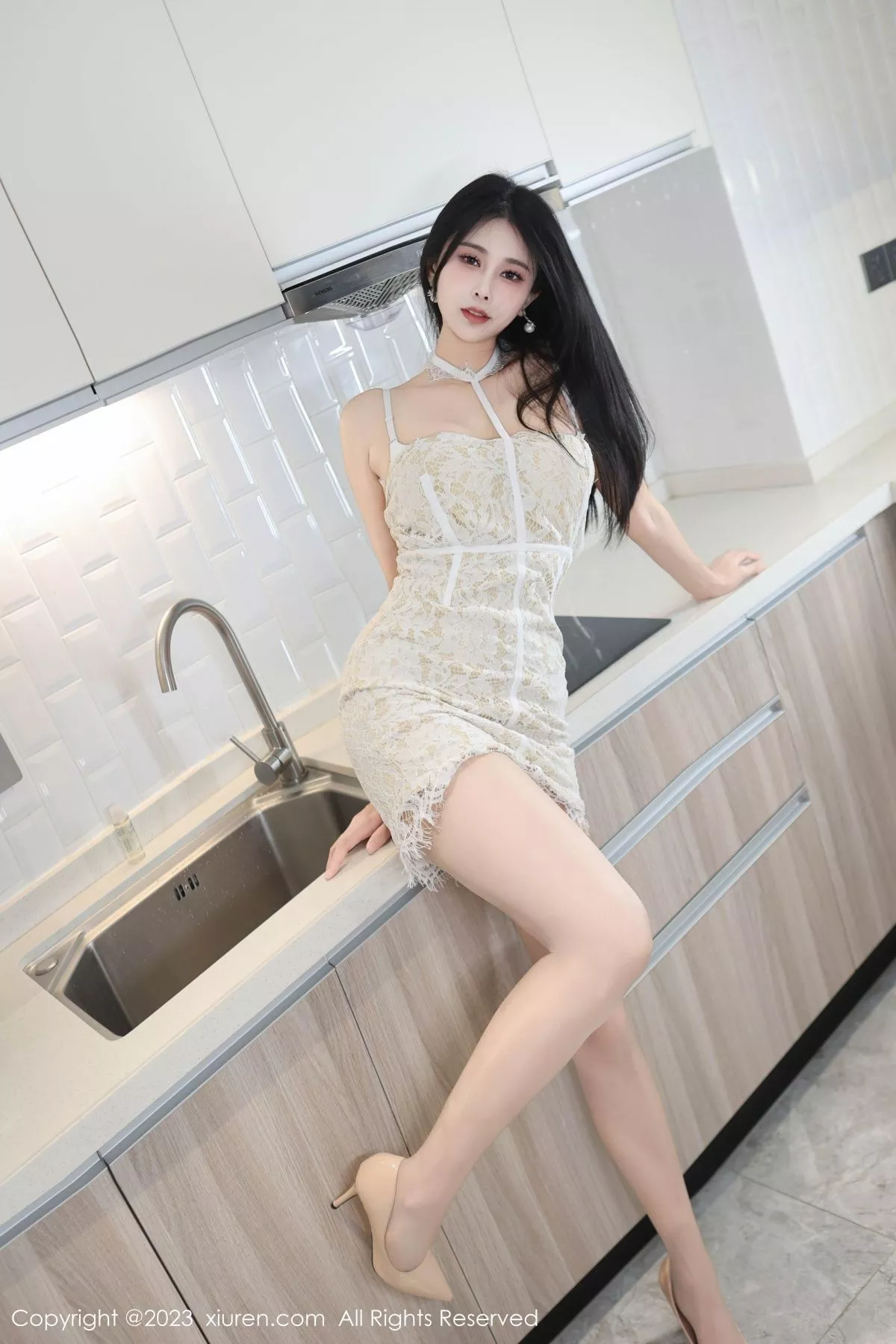 [XiuRen秀人网]第7391期草莓mm写真 [84P]-016