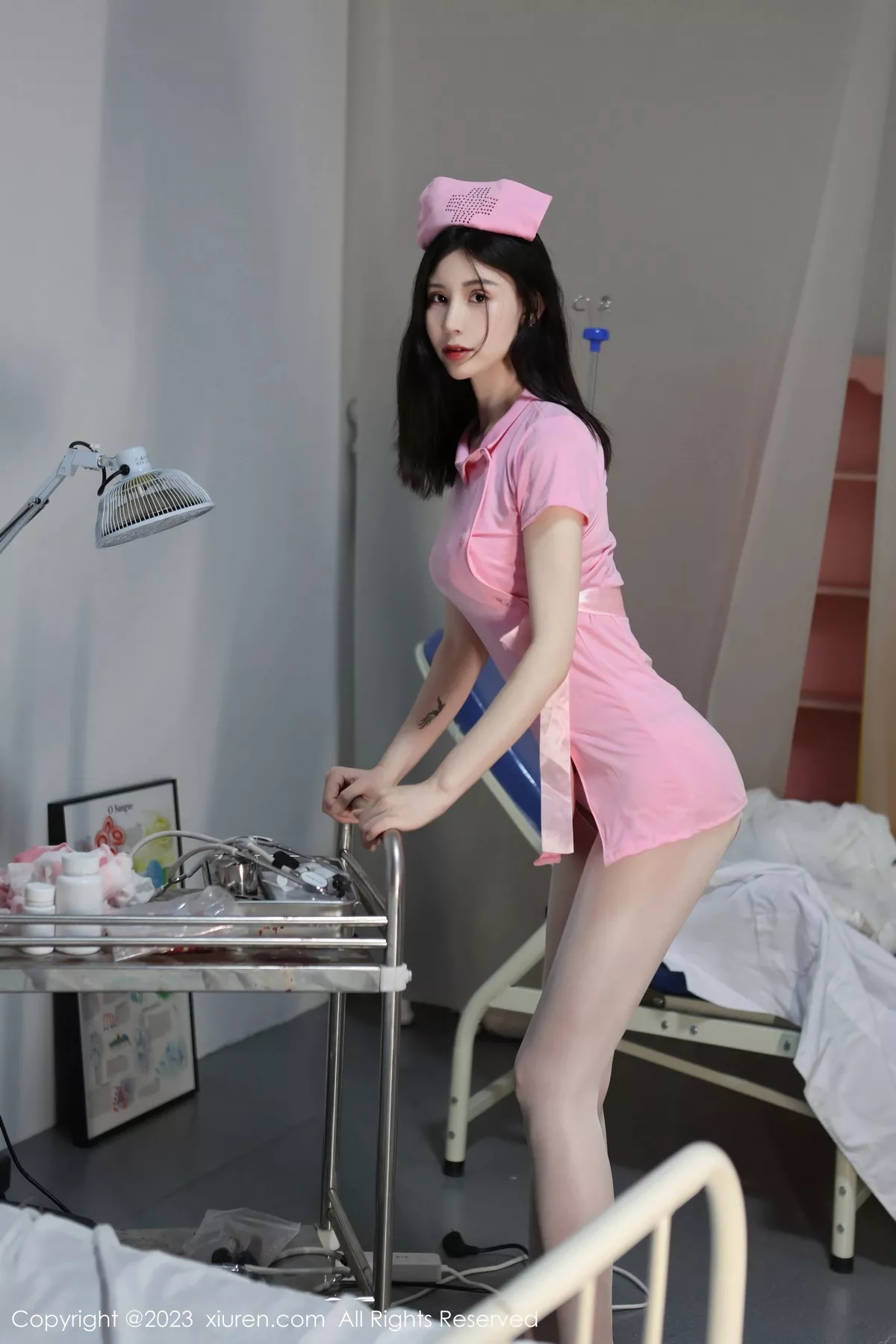[XiuRen秀人网]第7265期曼柔写真 [60P]-001