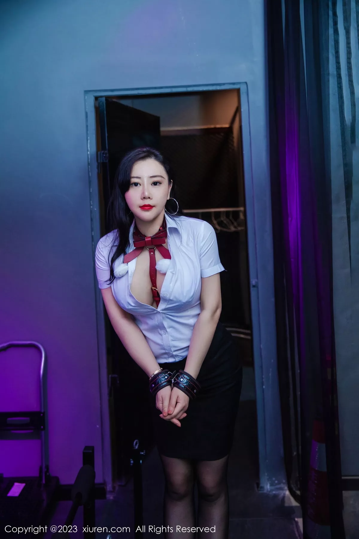 [XiuRen秀人网]第7267期王婉悠写真 [72P]-004