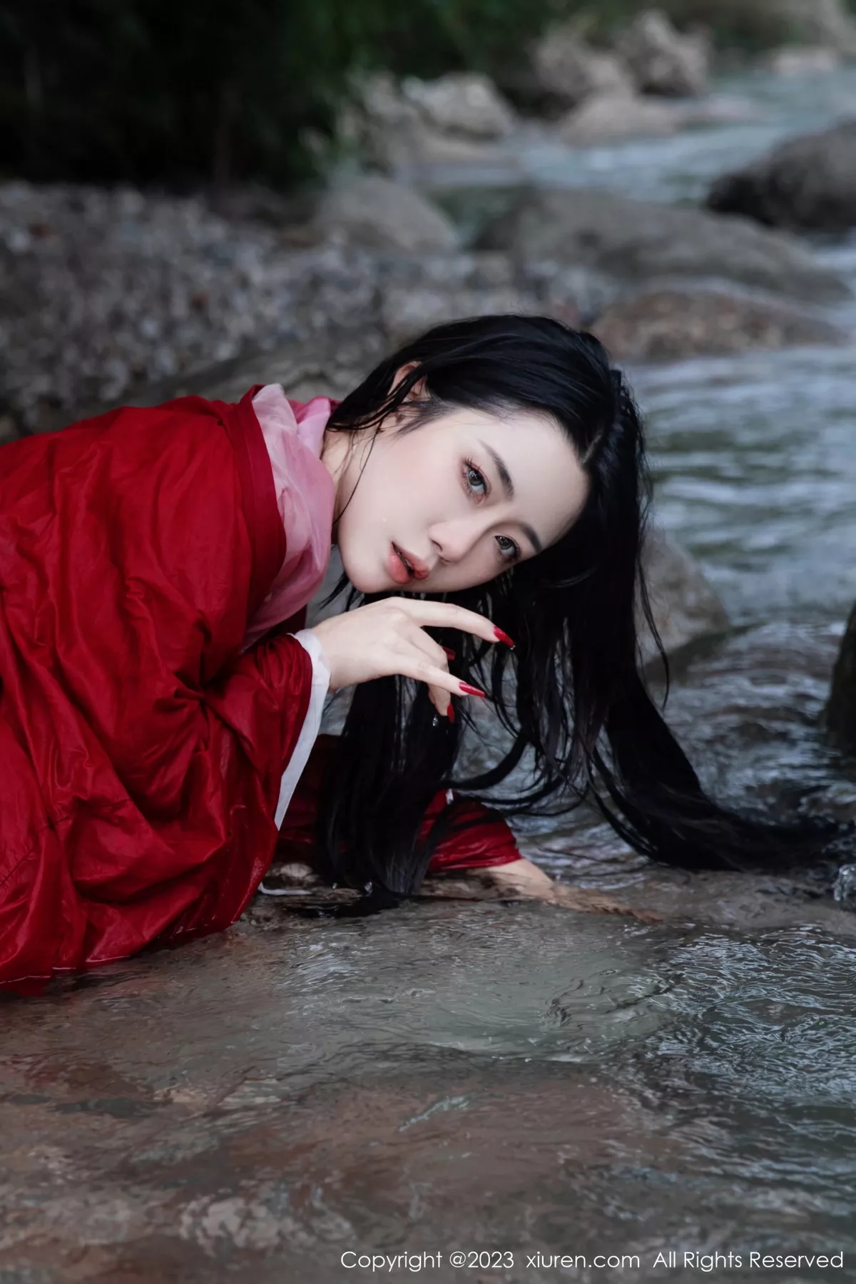 [XiuRen秀人网]第7295期严利娅写真 [89P]-045