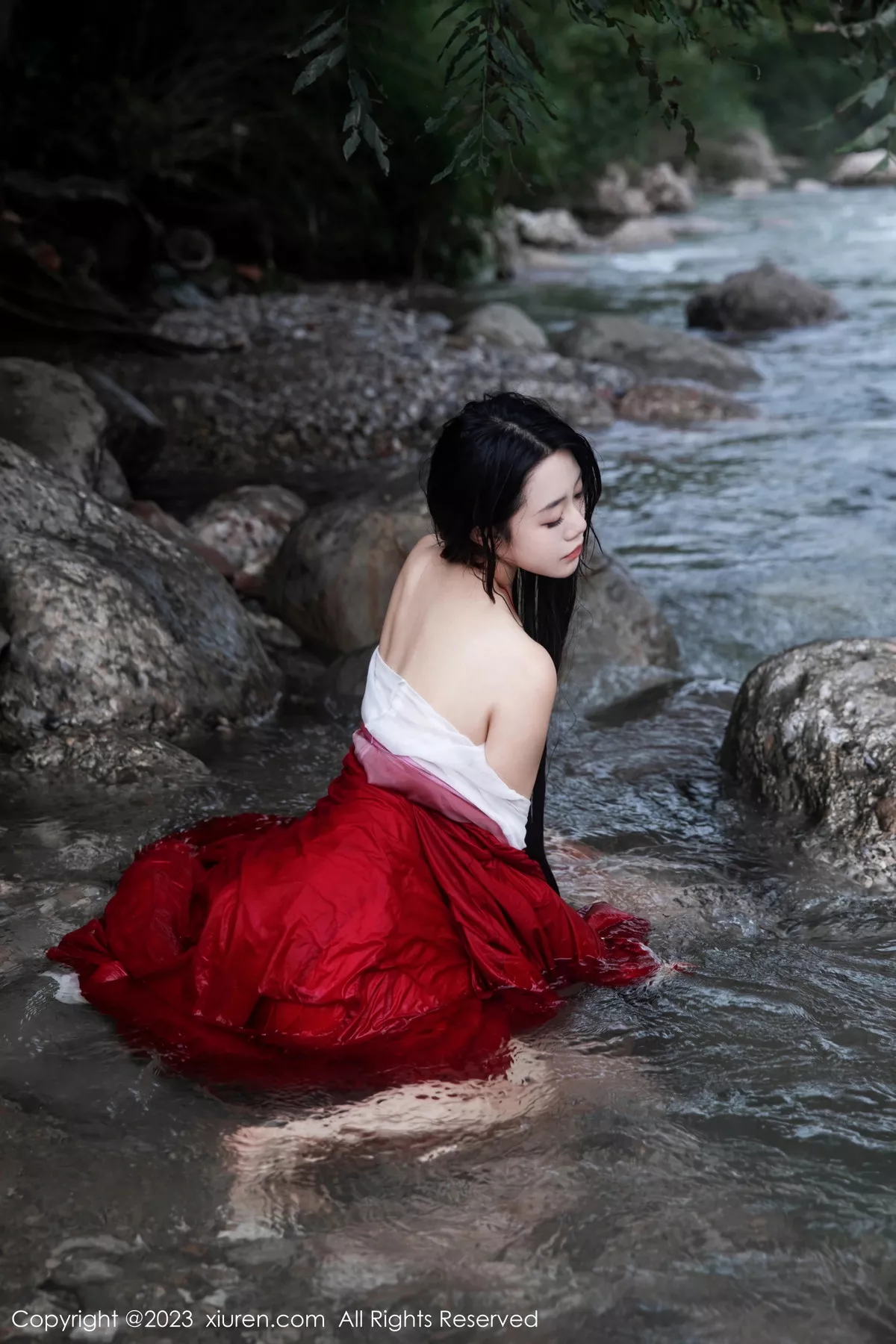 [XiuRen秀人网]第7295期严利娅写真 [89P]-041