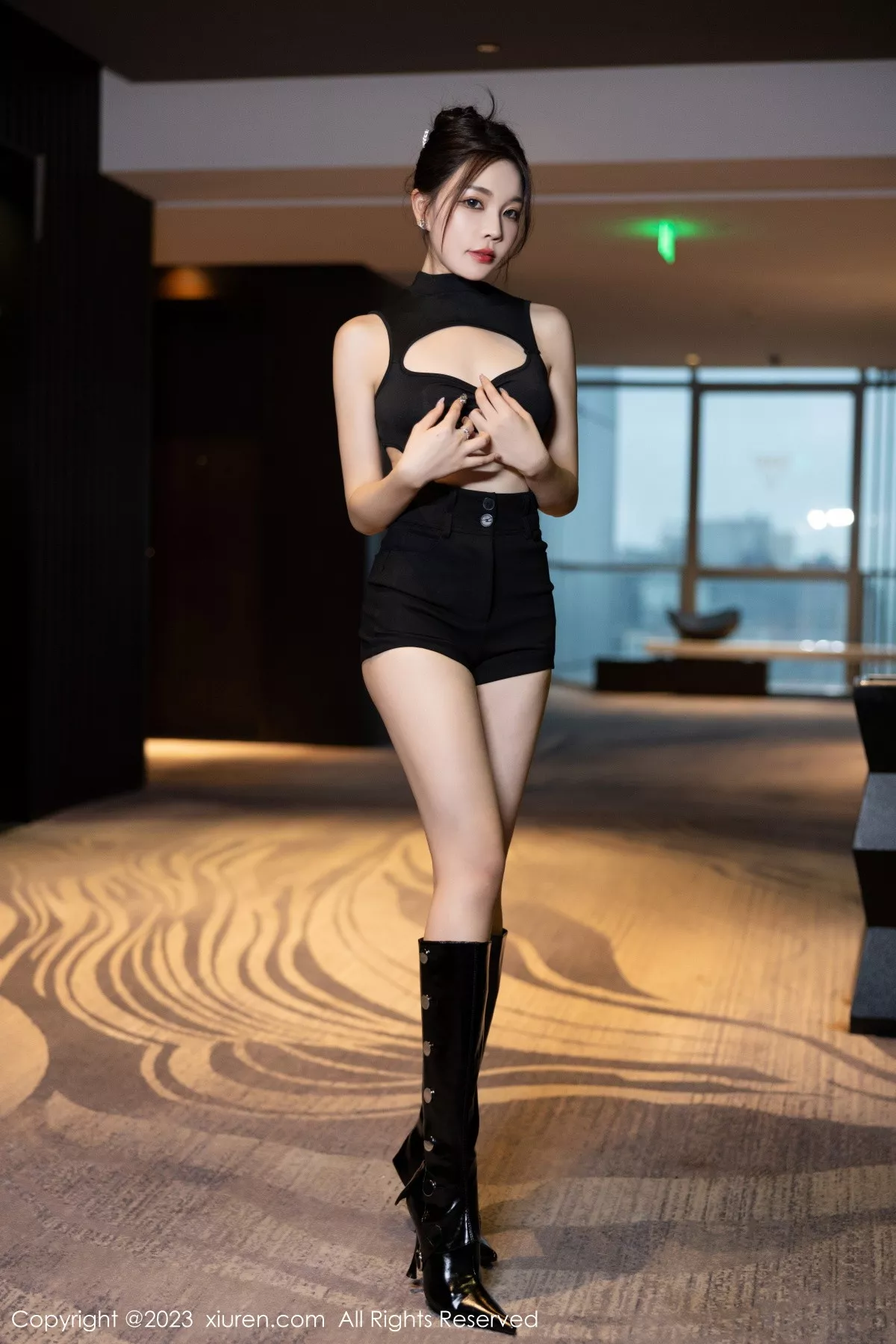 [XiuRen秀人网]第7432期徐莉芝写真 [82P]-005