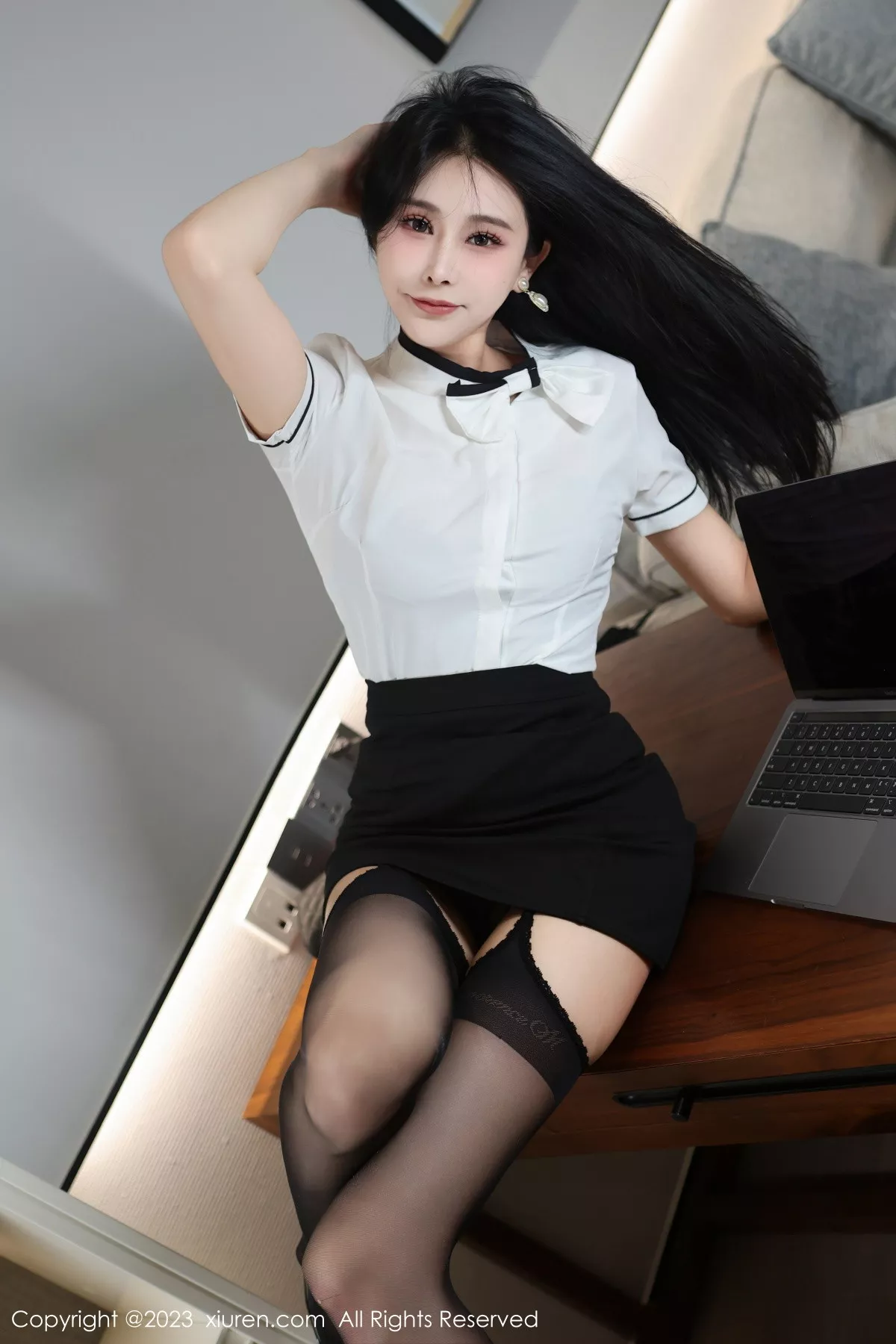 [XiuRen秀人网]第7424期草莓mm写真 [74P]-012