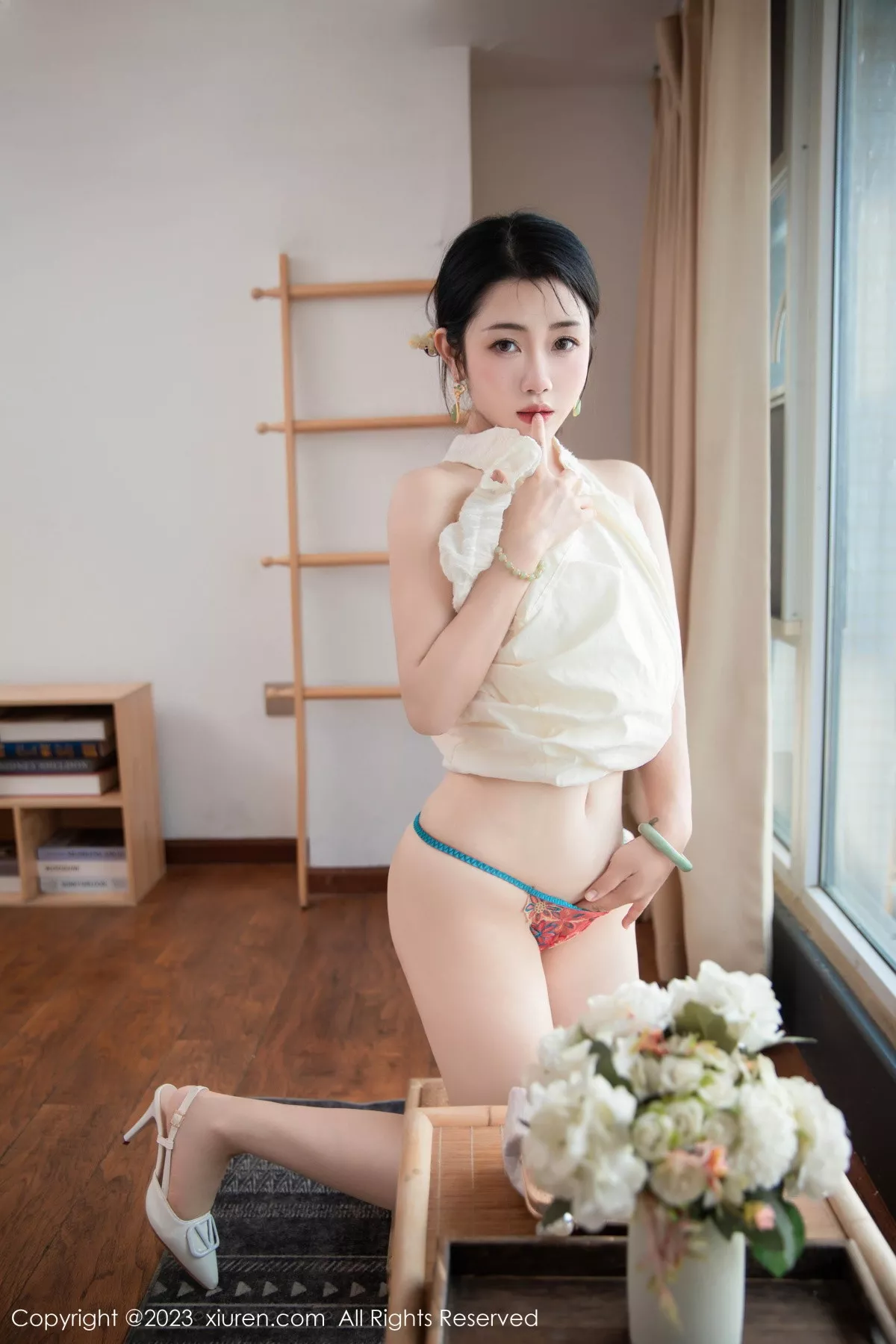 [XiuRen秀人网]第7435期严利娅写真 [71P]-038