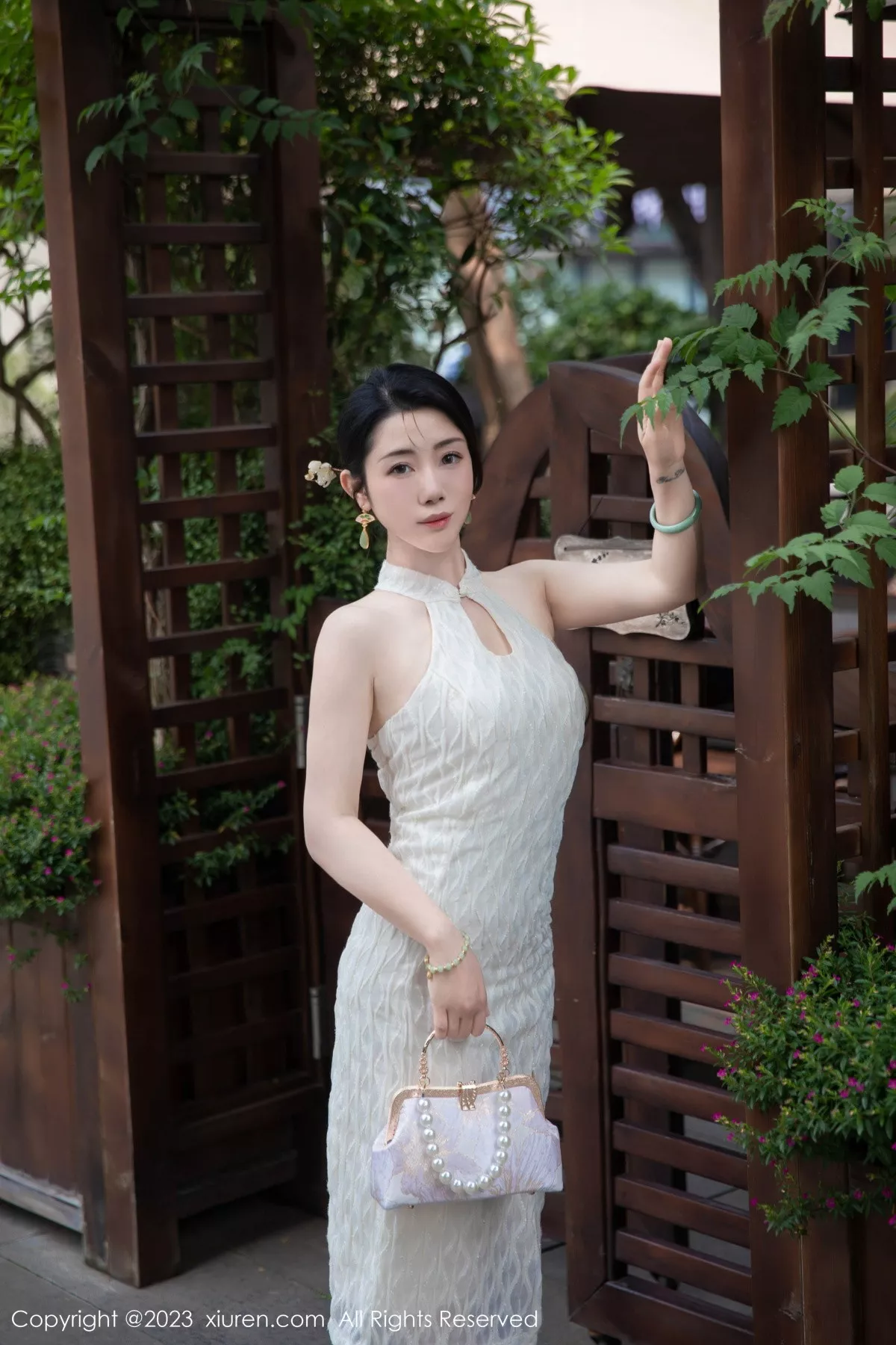 [XiuRen秀人网]第7435期严利娅写真 [71P]-069