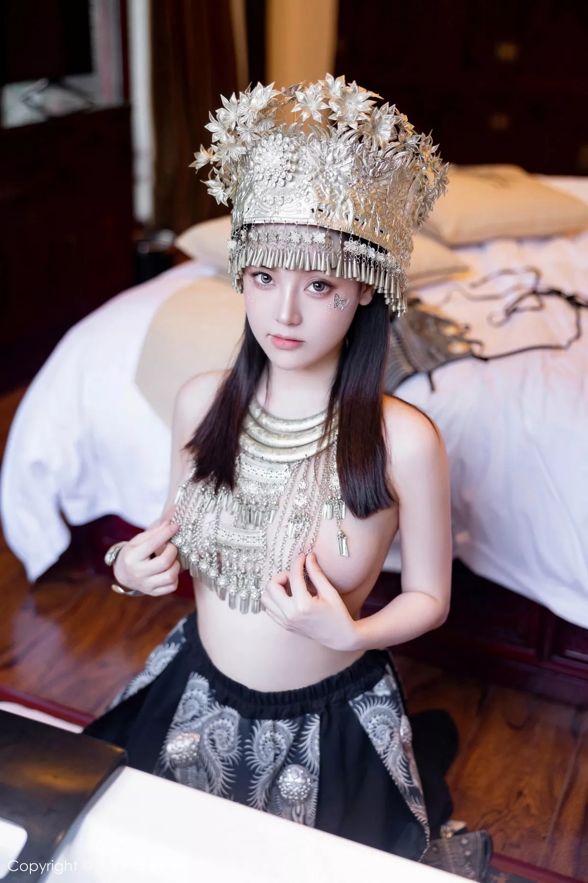 [XiuRen秀人网]第7448期豆瓣酱写真 [82P]-043