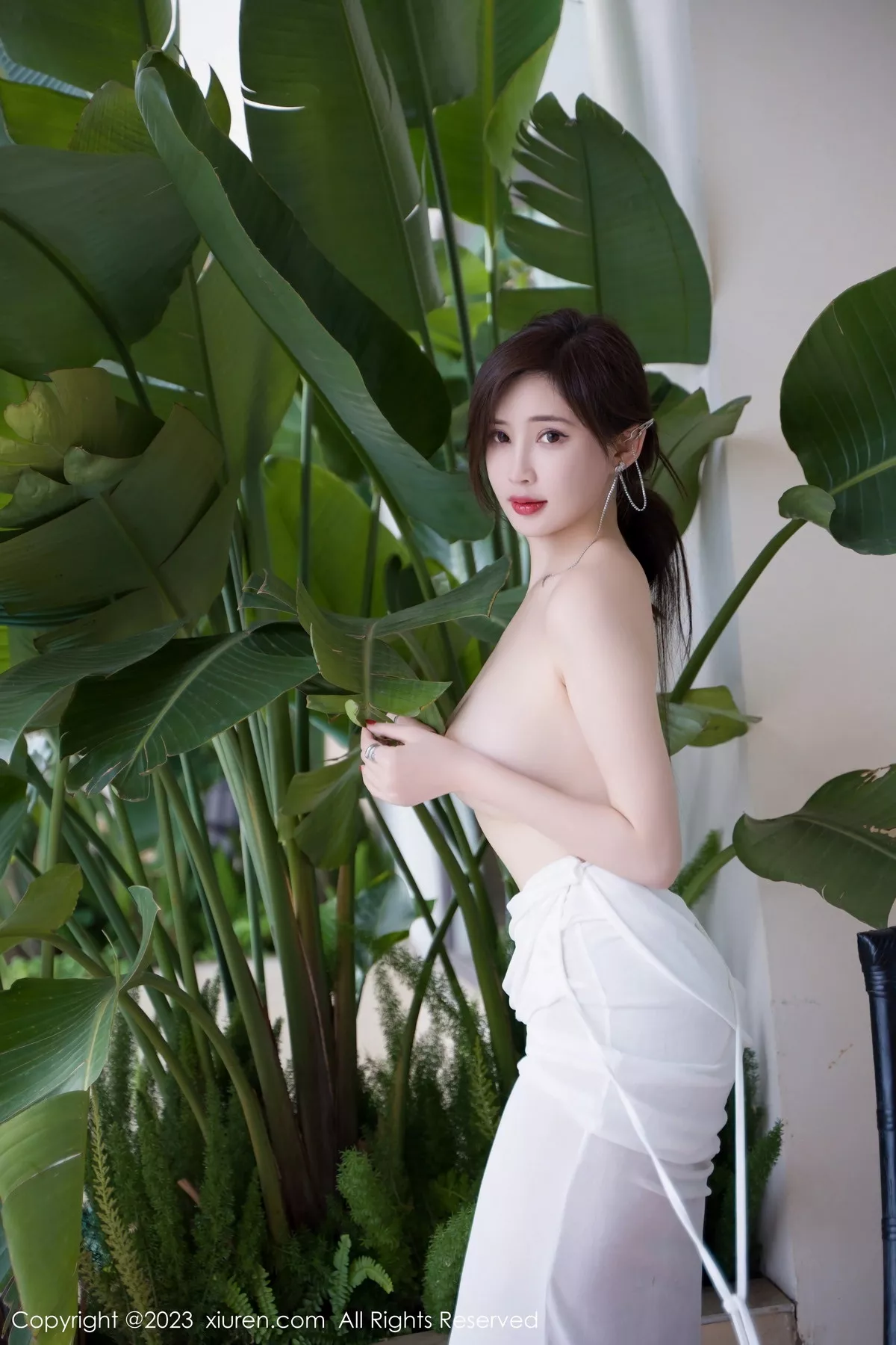 [XiuRen秀人网]第7461期周妍希写真 [69P]-001
