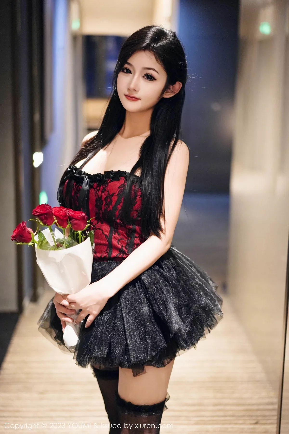 [YouMi尤蜜荟]第991期谭小灵写真 [74P]-001