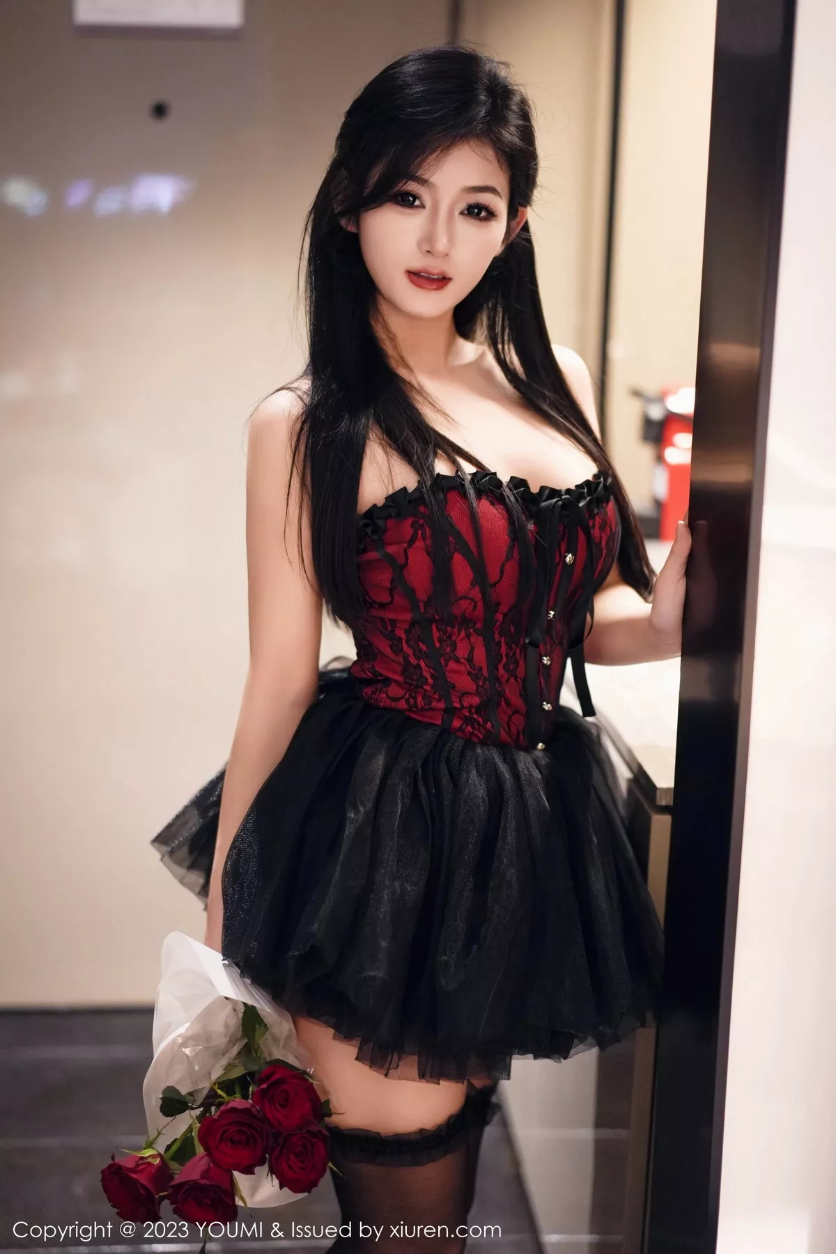 [YouMi尤蜜荟]第991期谭小灵写真 [74P]-003