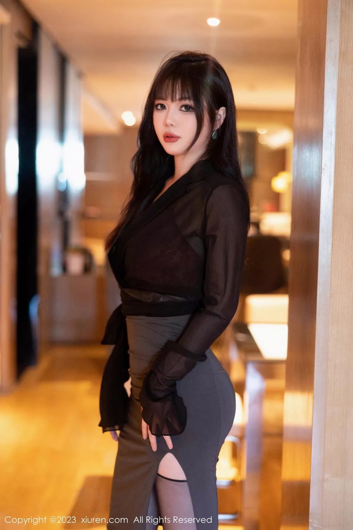 [XiuRen秀人网]第7523期薇薇写真 [83P]-002