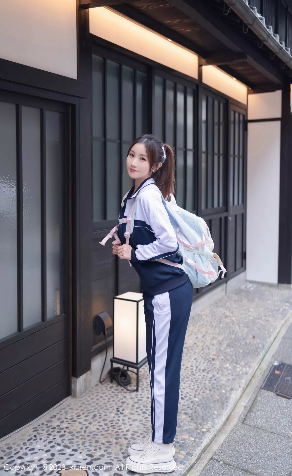 [XiuRen秀人网]第7528期杏子写真 [89P]-003