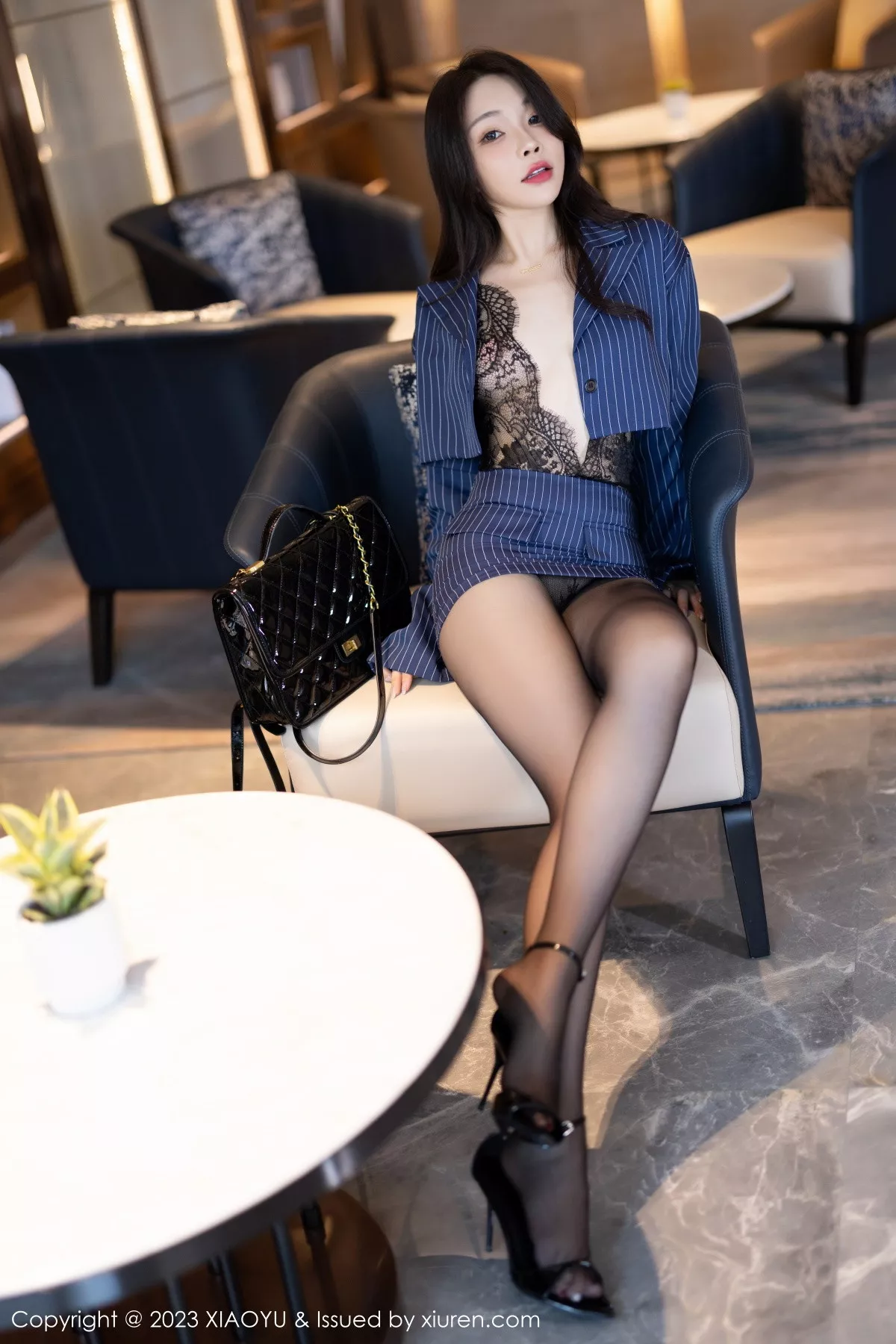 [XiaoYu画语界]第1114期徐莉芝写真 [90P]-012