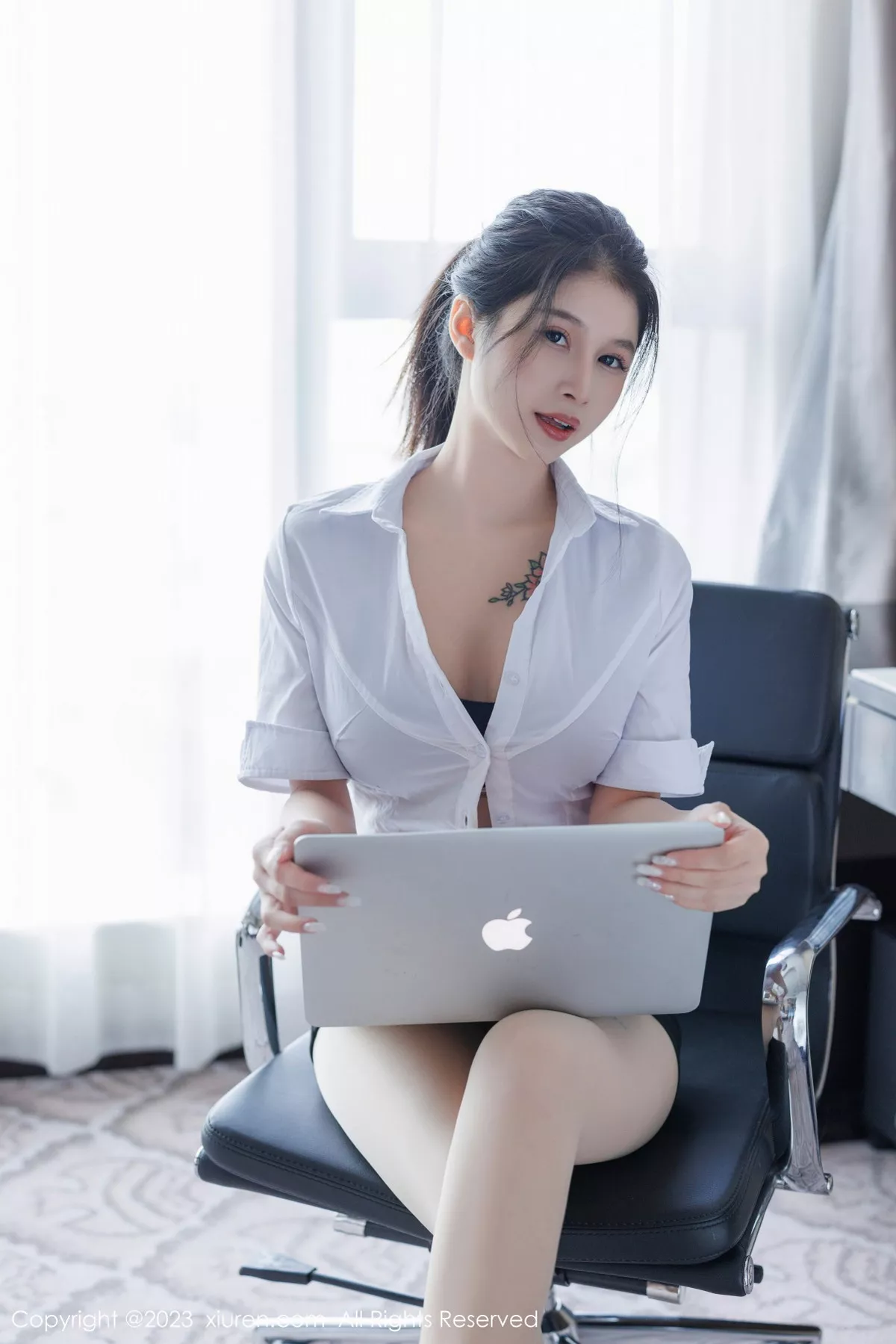 [XiuRen秀人网]第7406期灵诗怡写真 [45P]-003