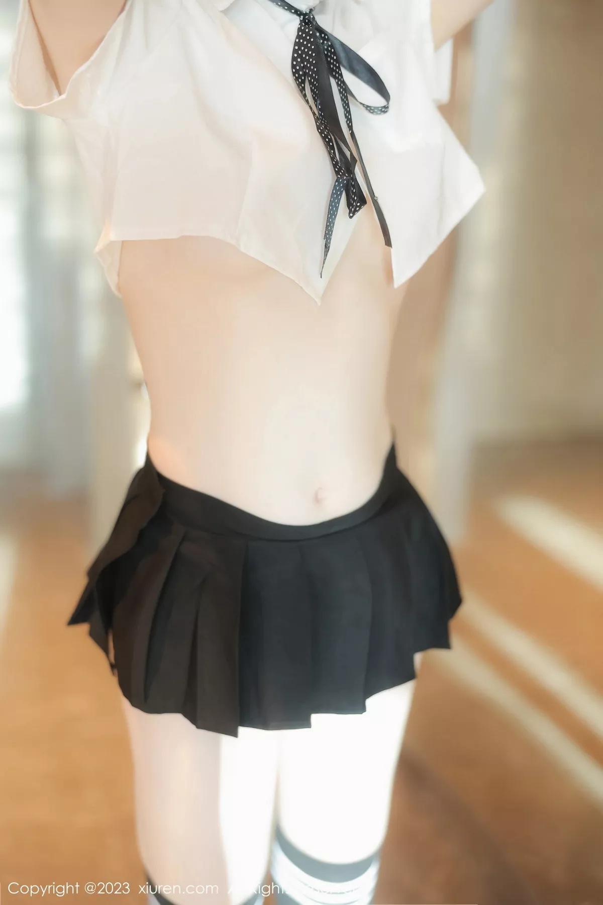 [XiuRen秀人网]第7534期林悠悠写真 [81P]-001