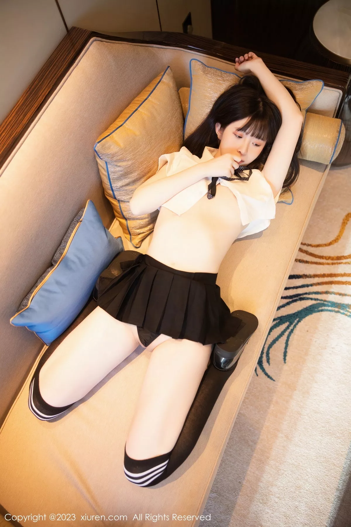 [XiuRen秀人网]第7534期林悠悠写真 [81P]-035