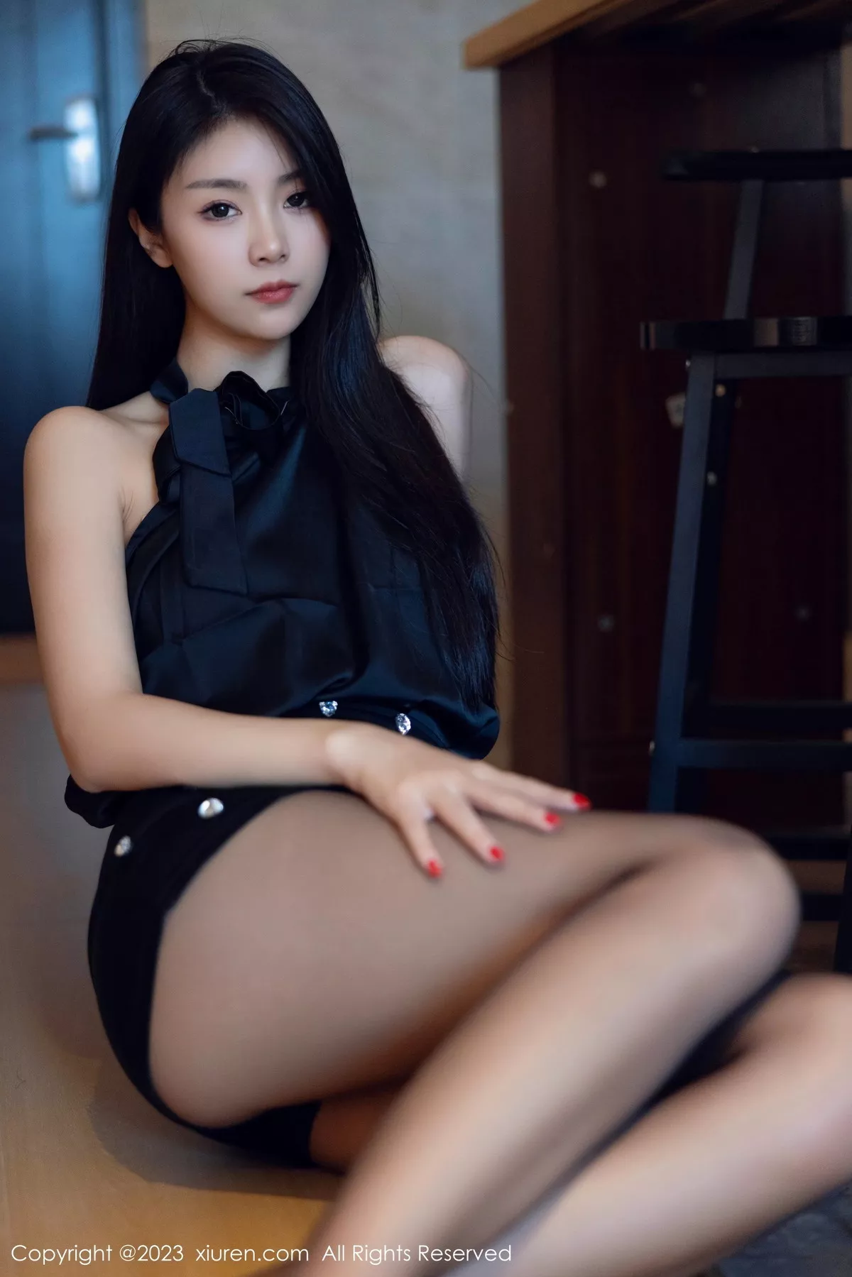 [XiuRen秀人网]第7535期可乐写真 [82P]-075