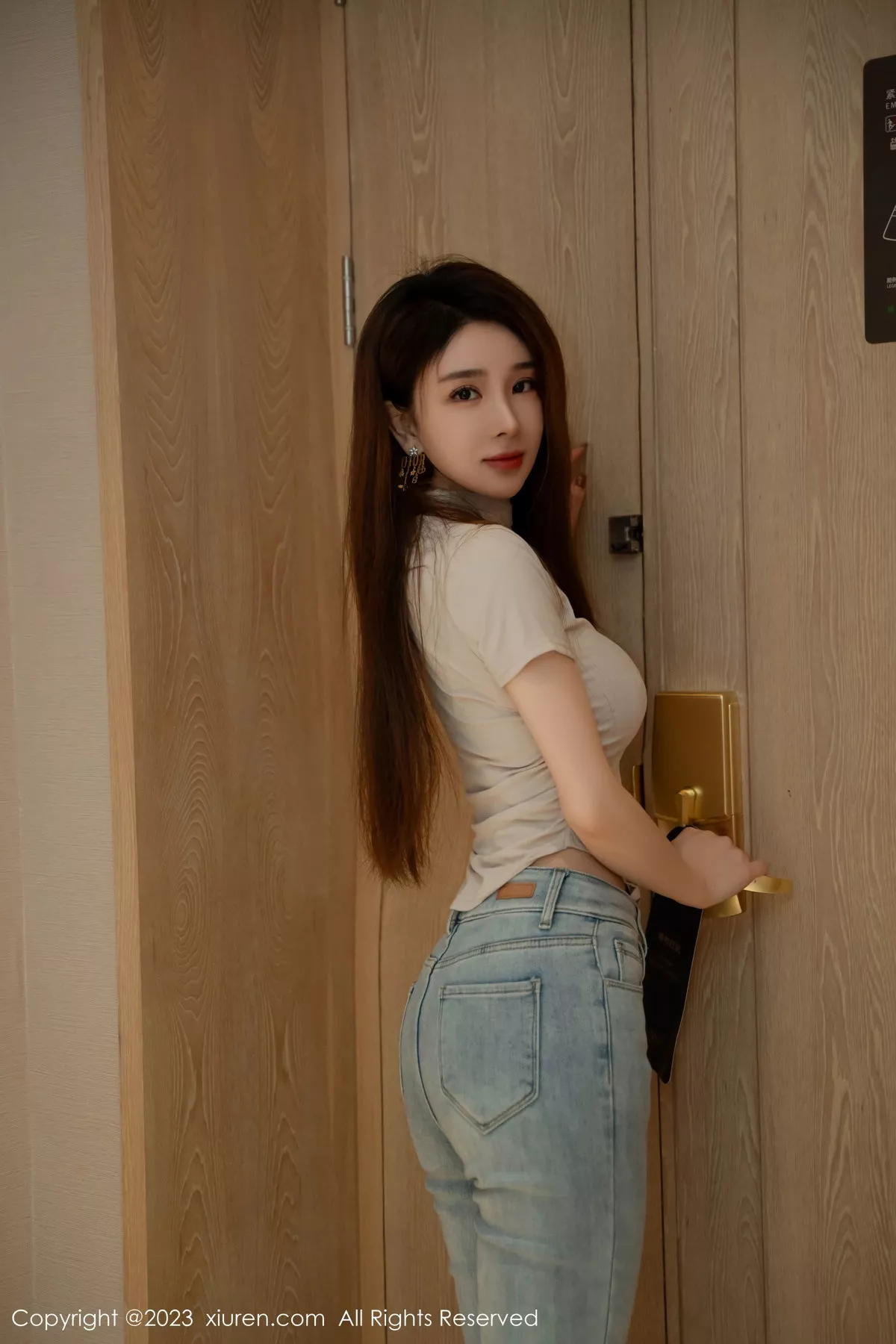 [XiuRen秀人网]第7586期雨儿baby写真 [71P]-013