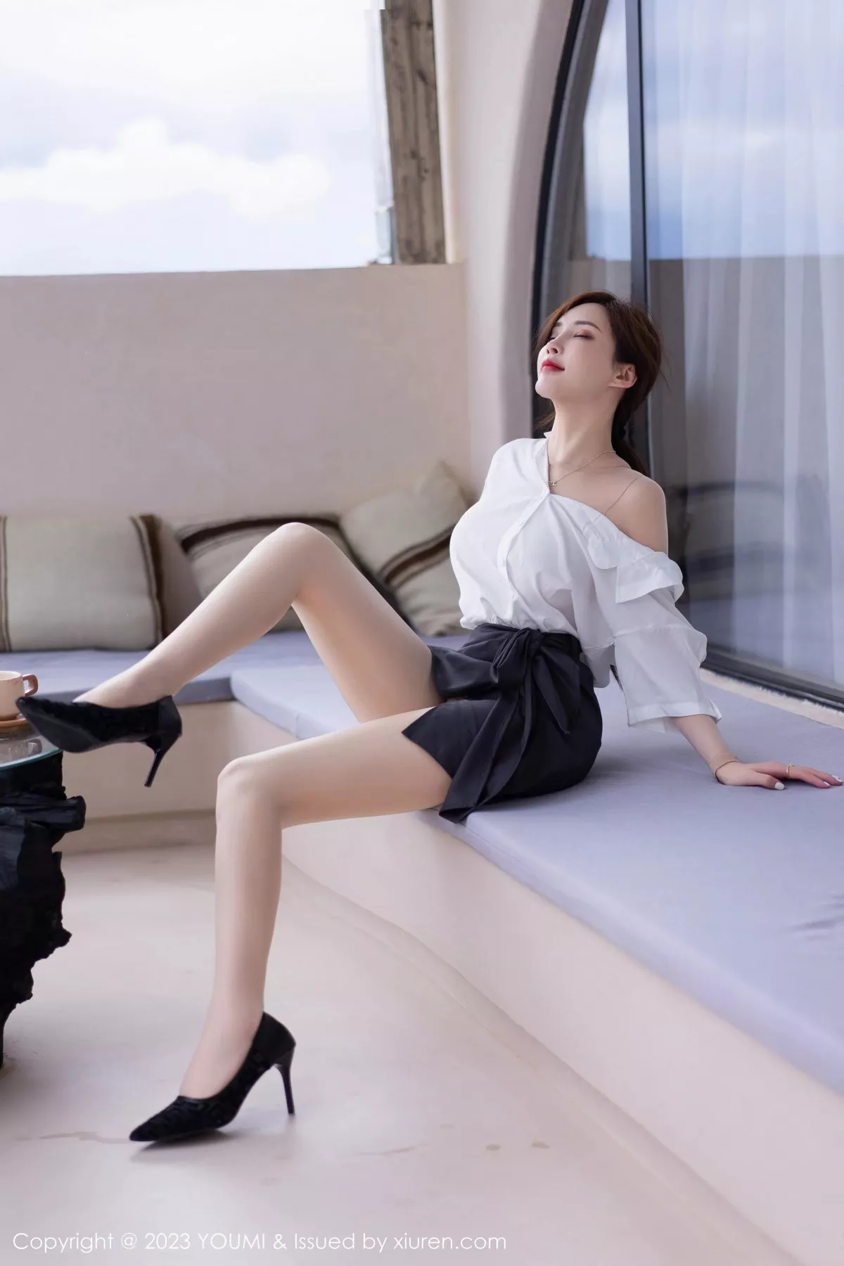 [YouMi尤蜜荟]第998期周妍希写真 [73P]-002