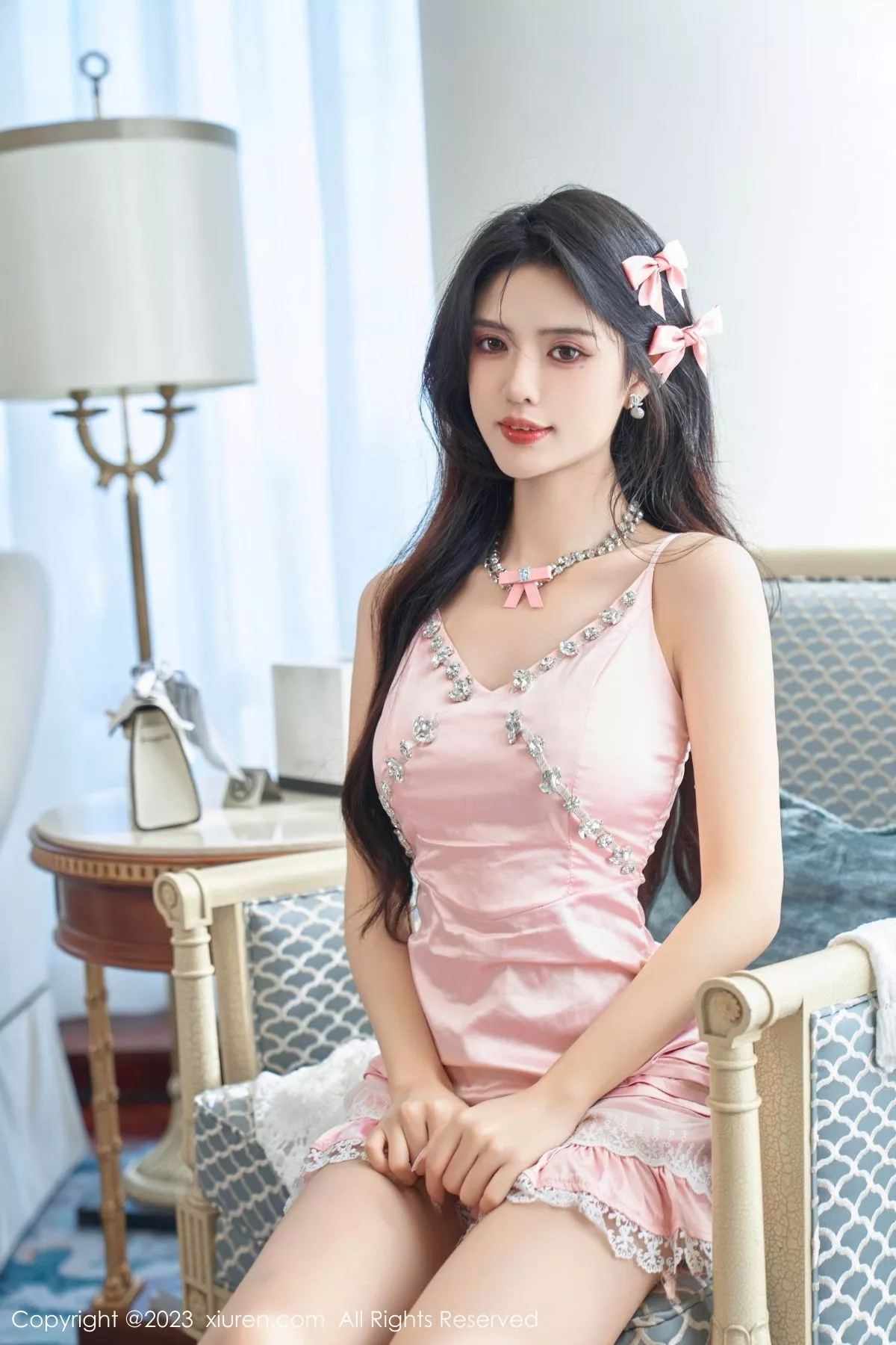 [XiuRen秀人网]第7595期浅浅写真 [102P]-001