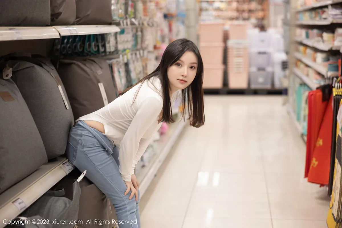 [XiuRen秀人网]第7616期豆瓣酱写真 [84P]-031