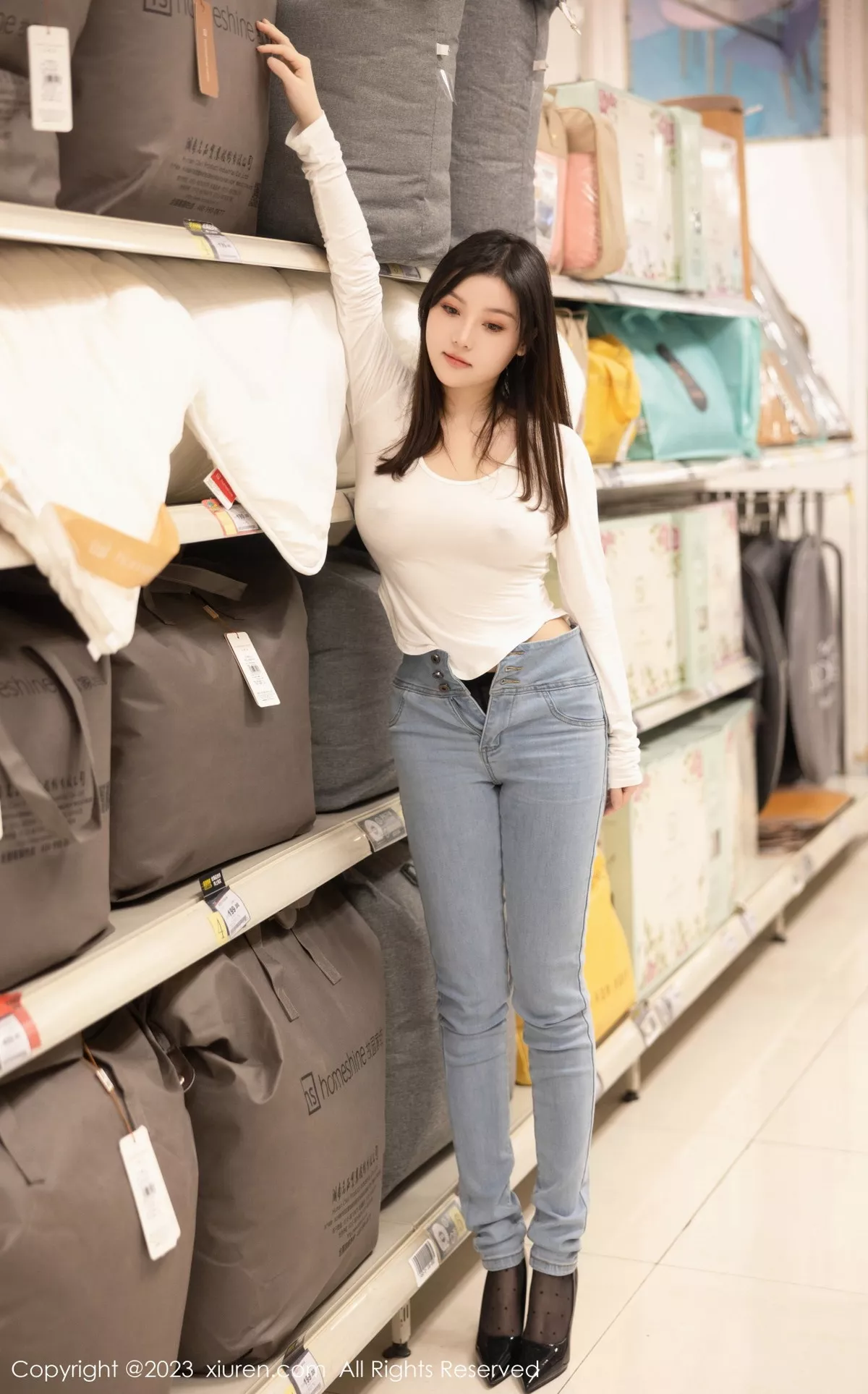 [XiuRen秀人网]第7616期豆瓣酱写真 [84P]-008