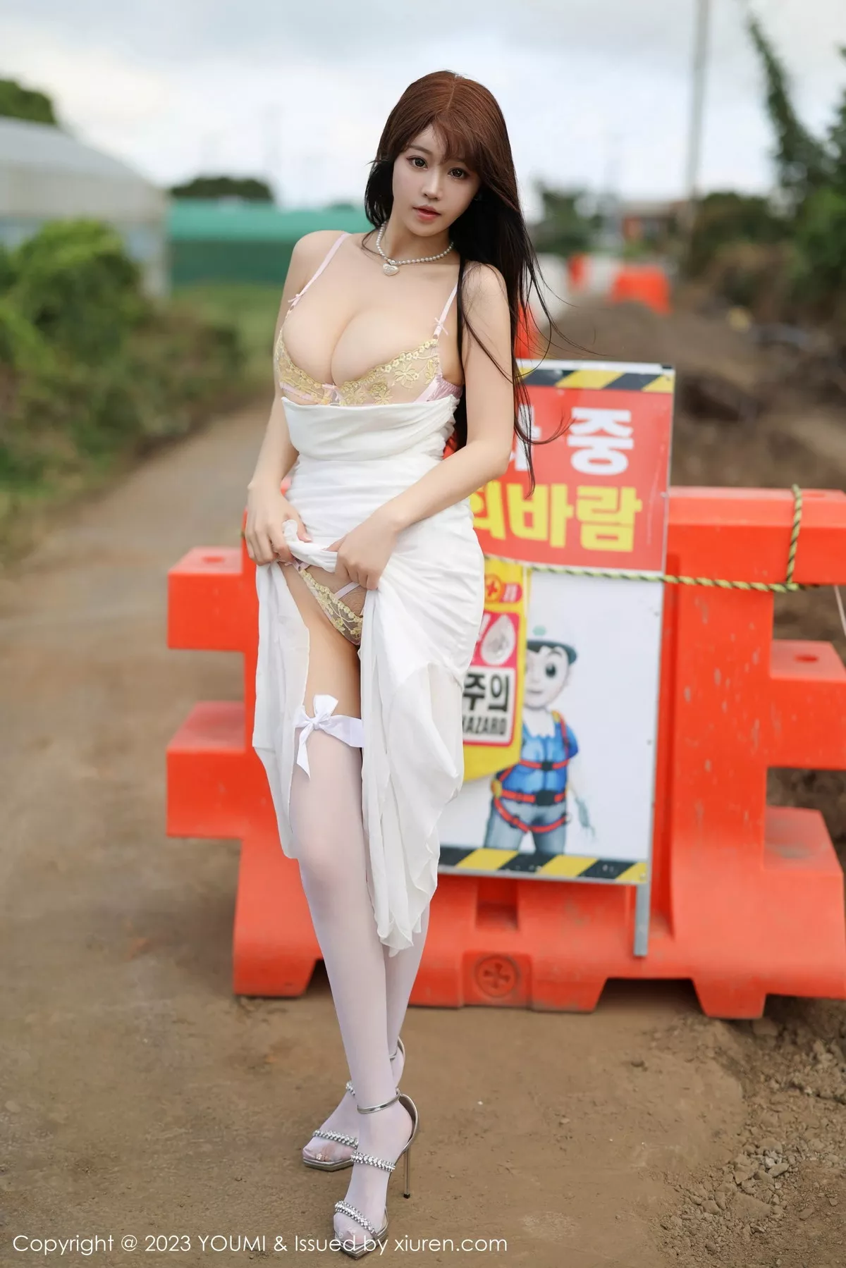 [YouMi尤蜜荟]第996期朱可儿写真 [68P]-001