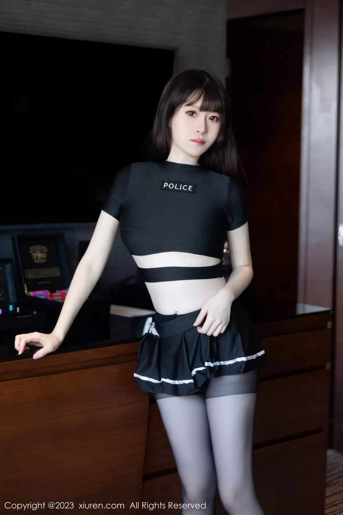 [XiuRen秀人网]第7637期林悠悠写真 [98P]-003