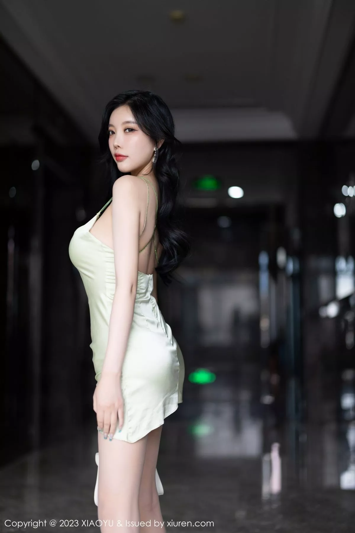 [XiaoYu画语界]第1143期杨晨晨写真 [93P]-001