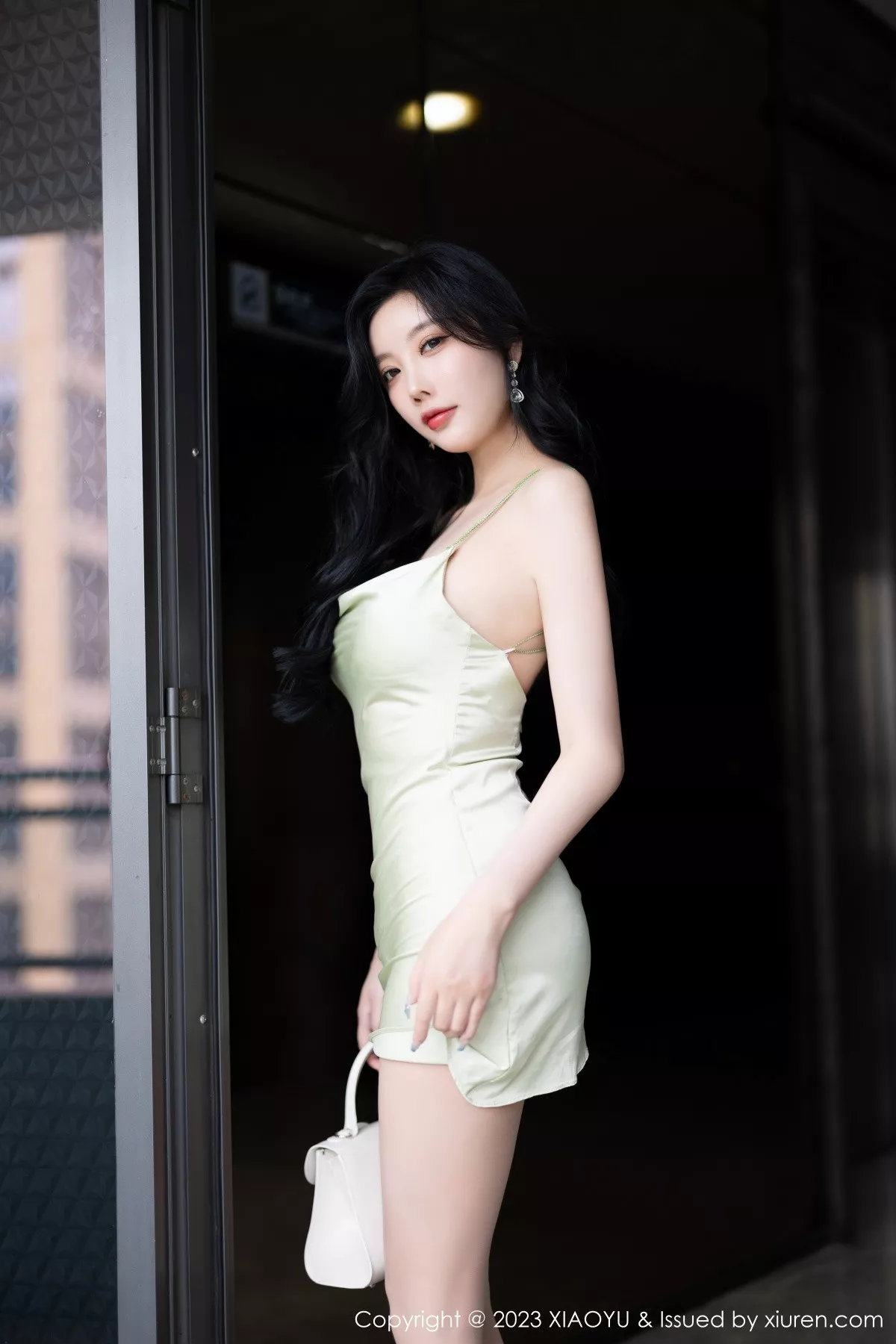 [XiaoYu画语界]第1143期杨晨晨写真 [93P]-002