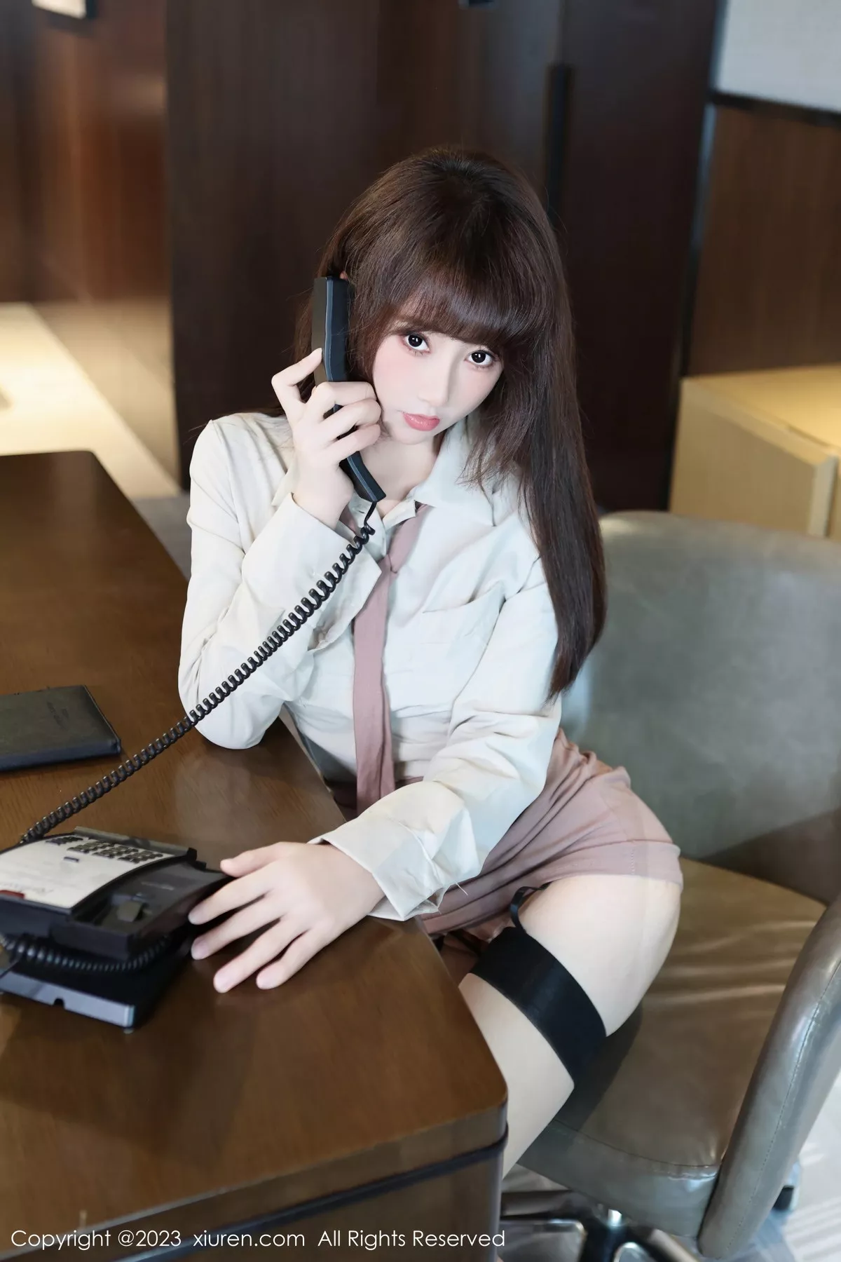 [XiuRen秀人网]第7643期白笑笑写真 [82P]-005