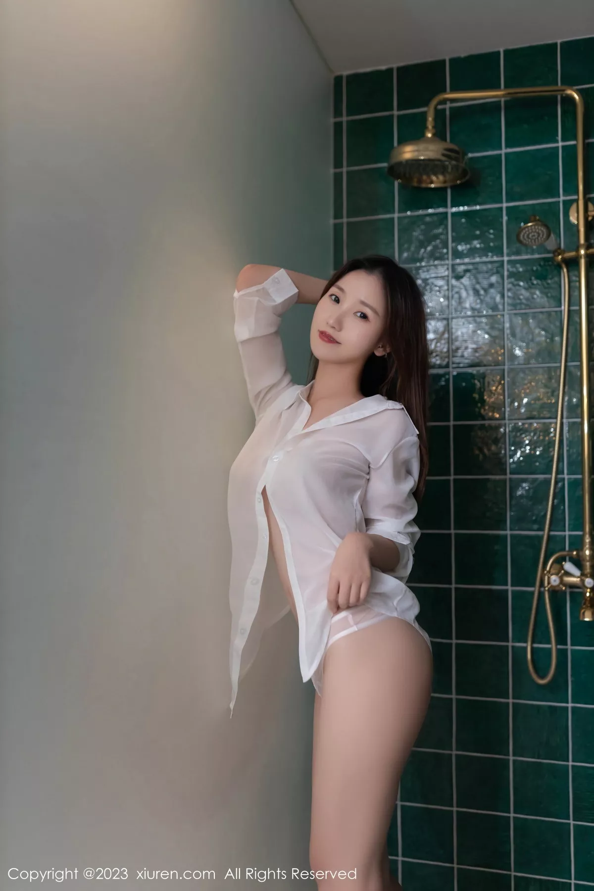 [XiuRen秀人网]第7668期杏子写真 [82P]-033