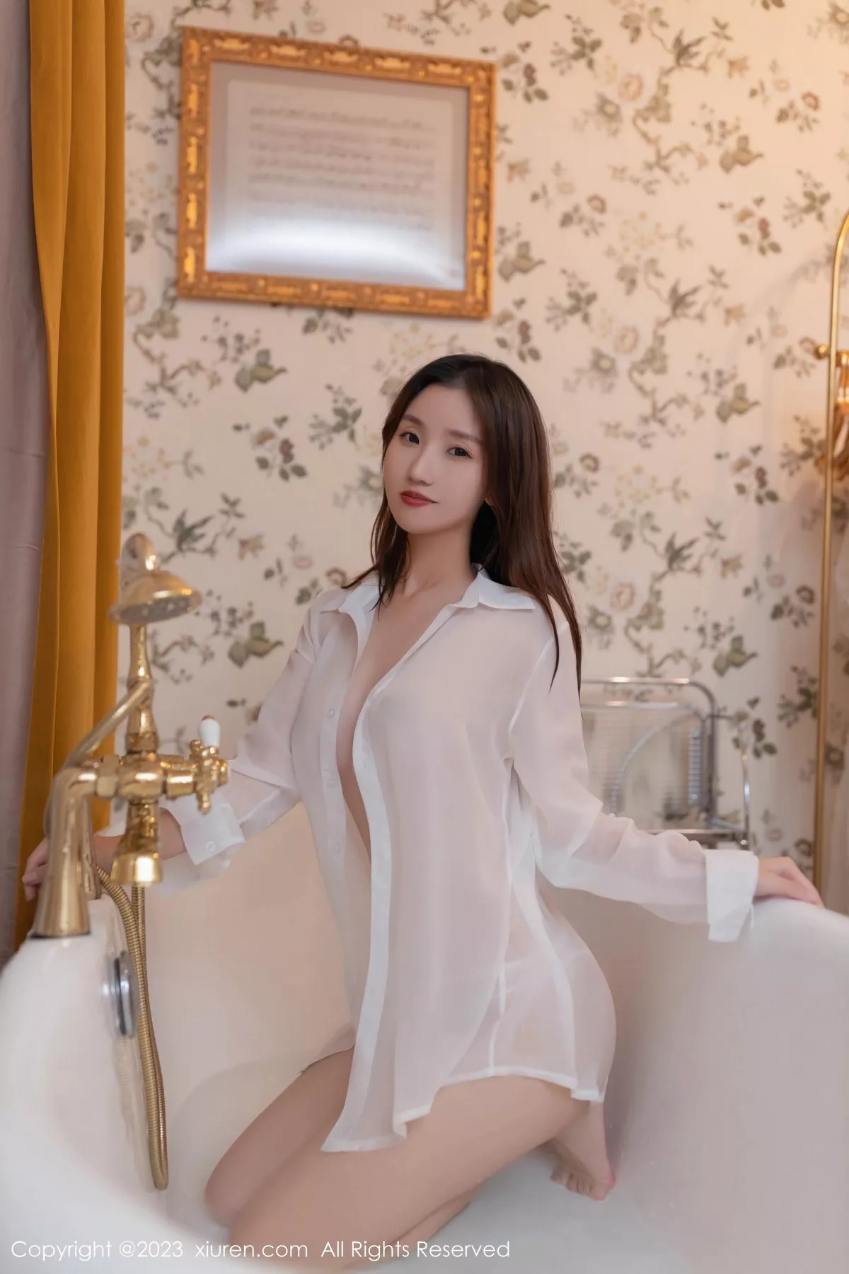 [XiuRen秀人网]第7668期杏子写真 [82P]-050