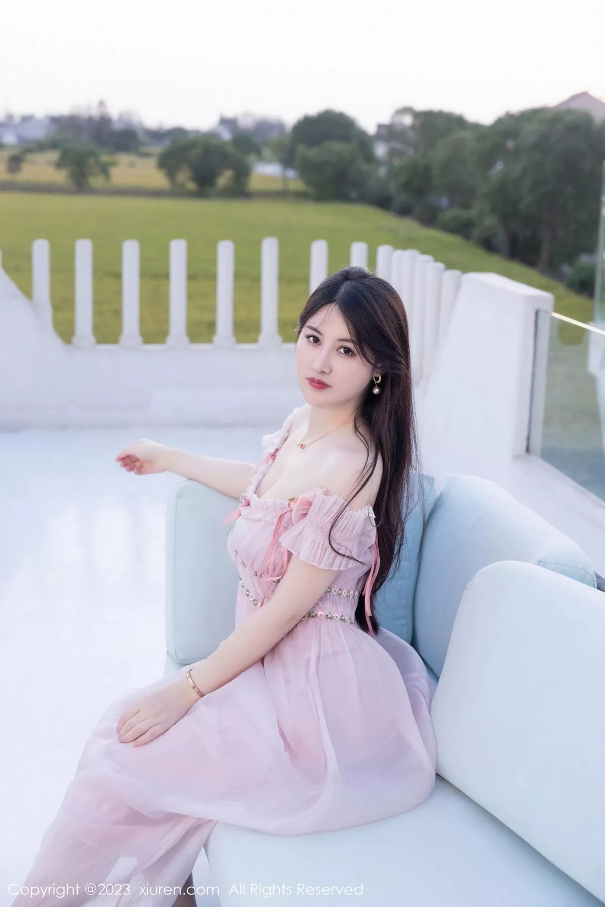 [XiuRen秀人网]第7666期诗诗写真 [82P]-011