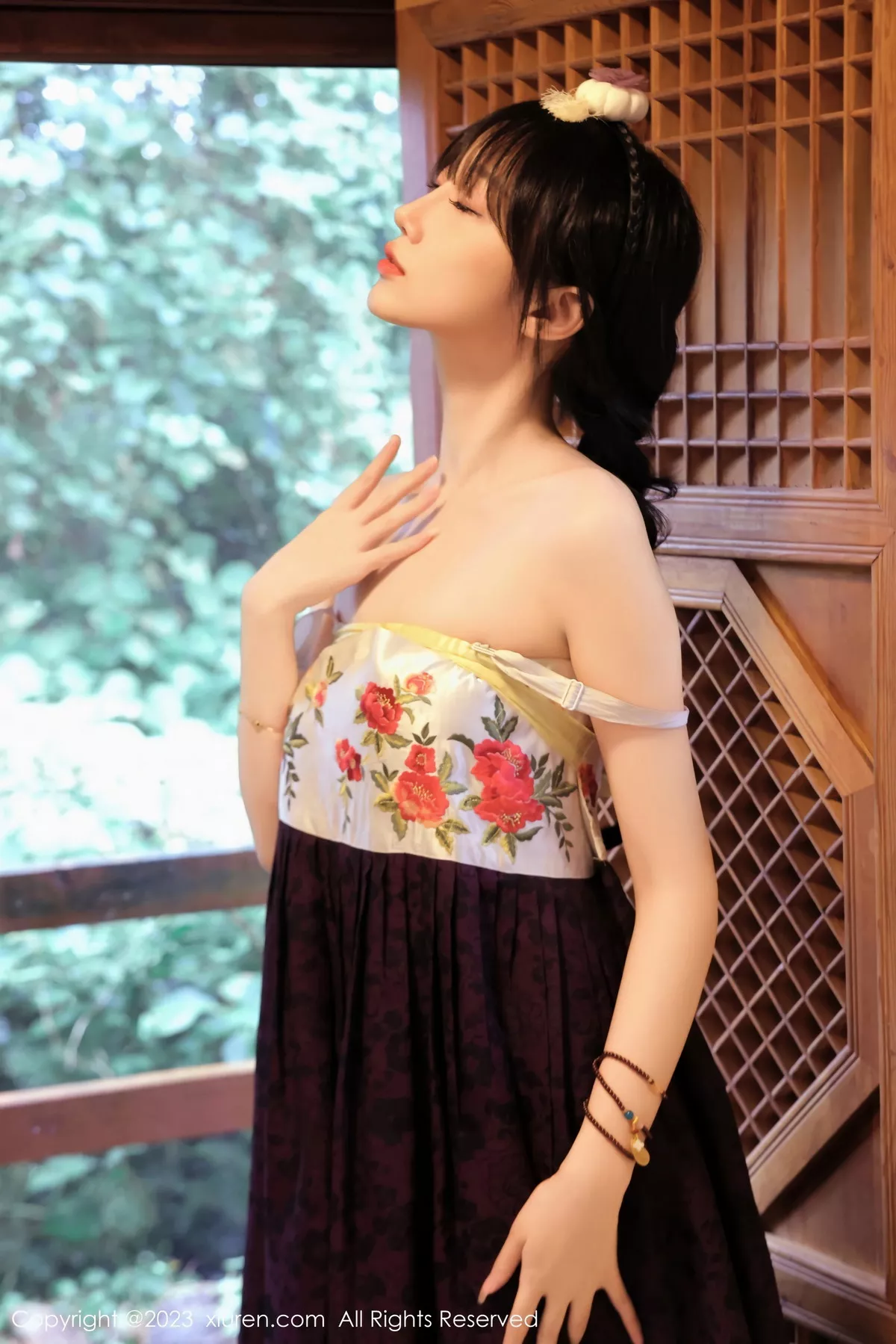 [XiuRen秀人网]第7677期玥儿玥写真 [66P]-017