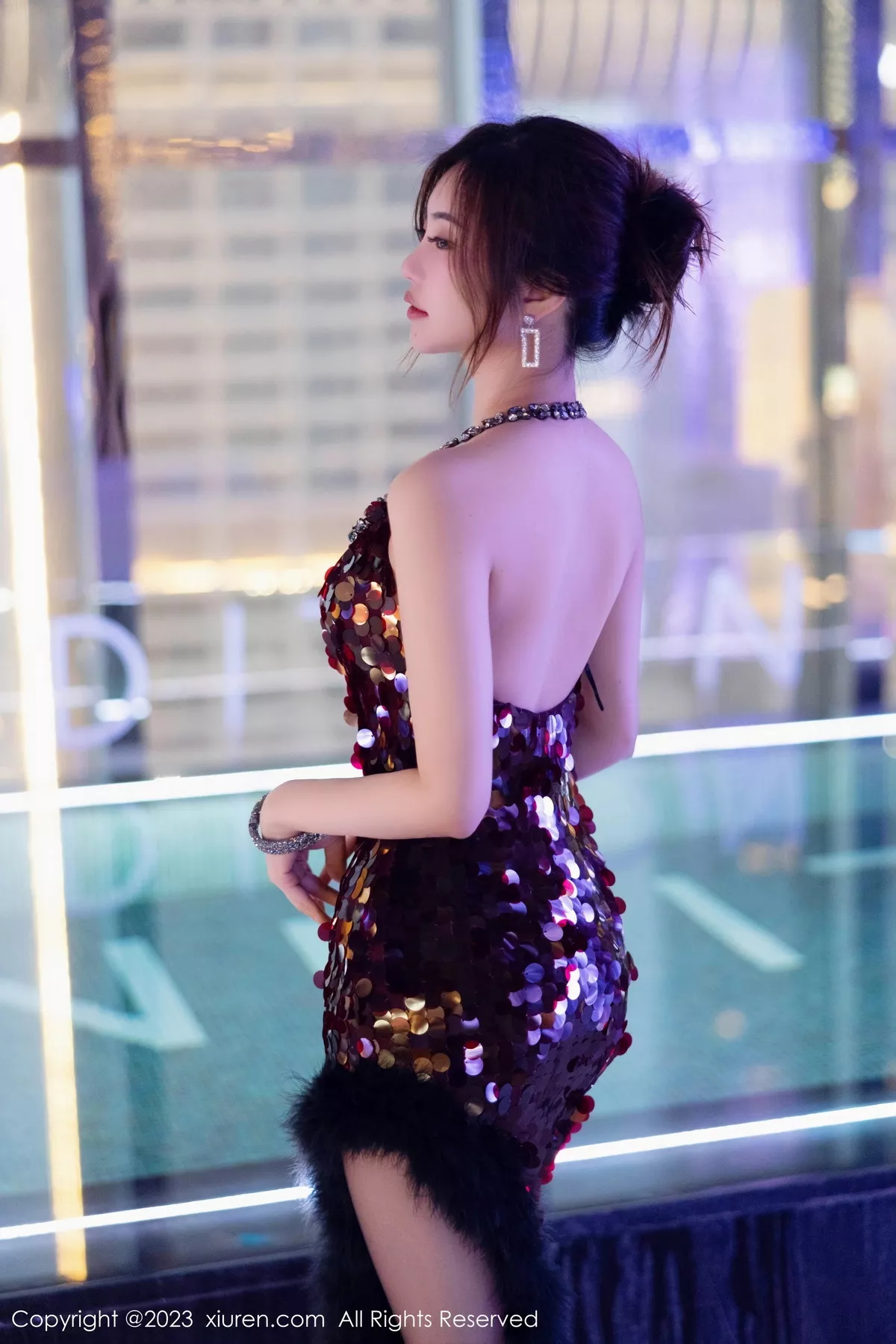 [XiuRen秀人网]第7679期绮里嘉写真 [98P]-024
