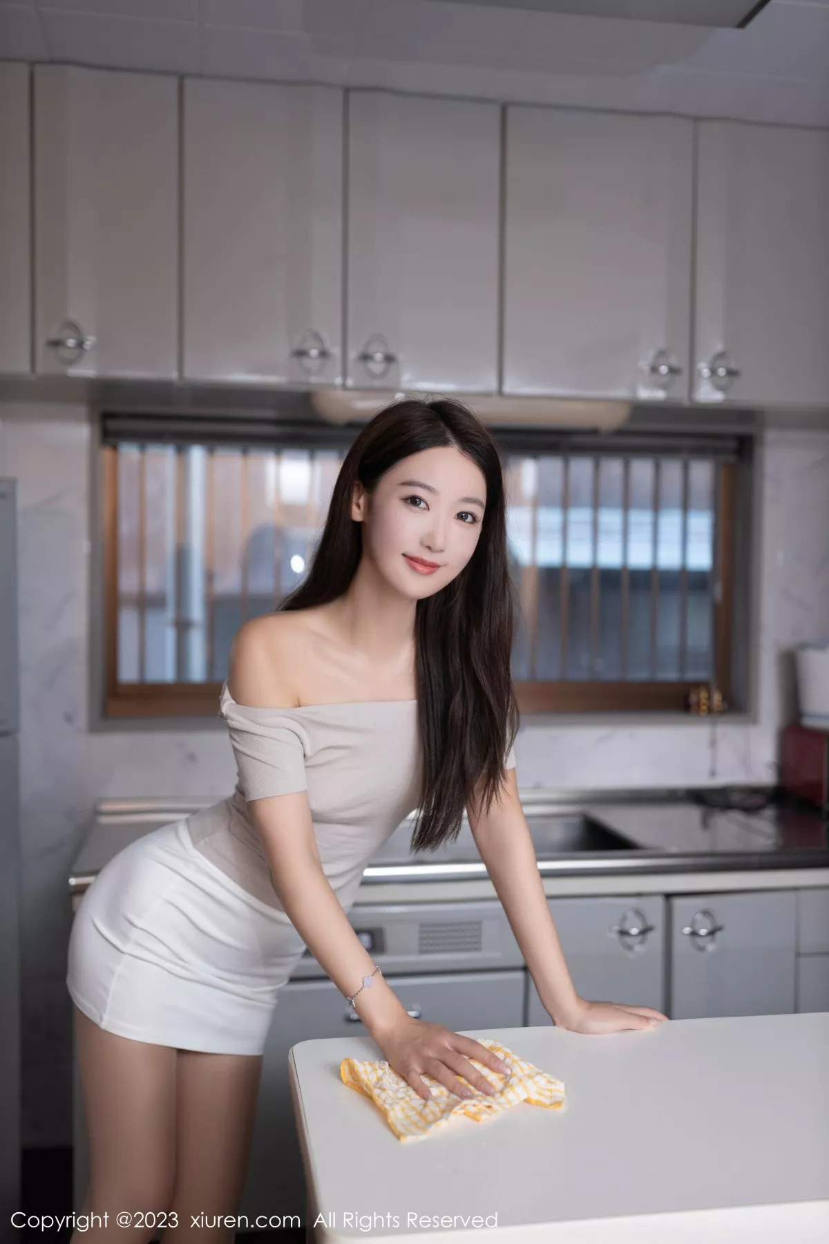 [XiuRen秀人网]第7689期唐安琪写真 [77P]-001
