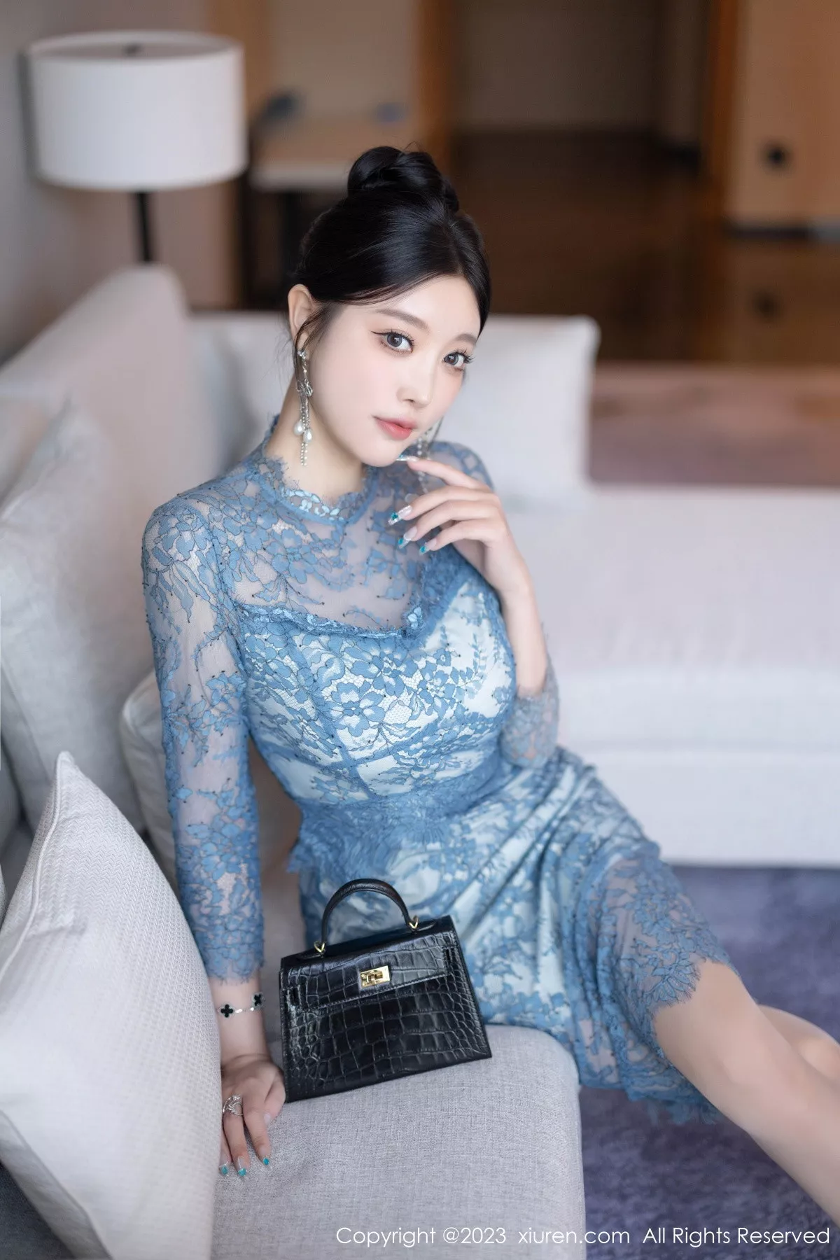 [XiuRen秀人网]第7732期杨晨晨写真 [82P]-005