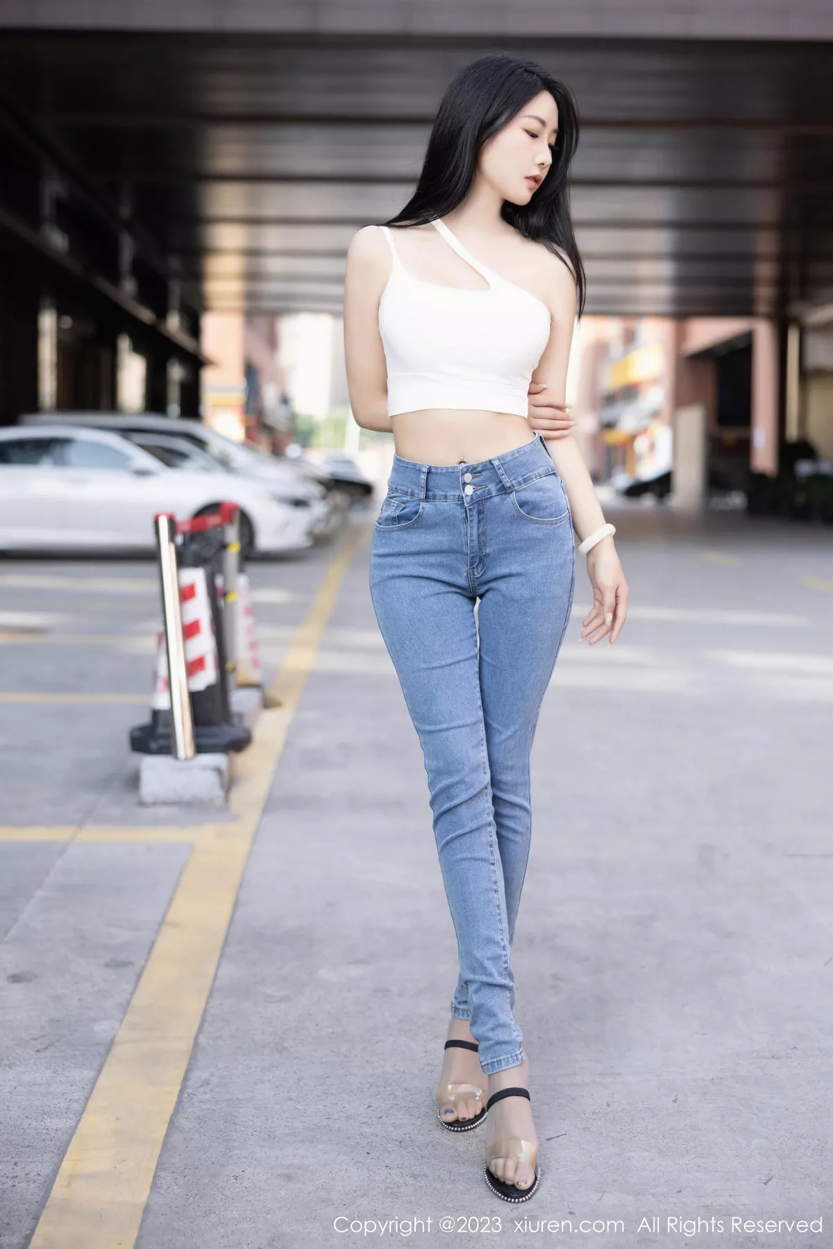 [XiuRen秀人网]第7781期苏苏阿写真 [95P]-017