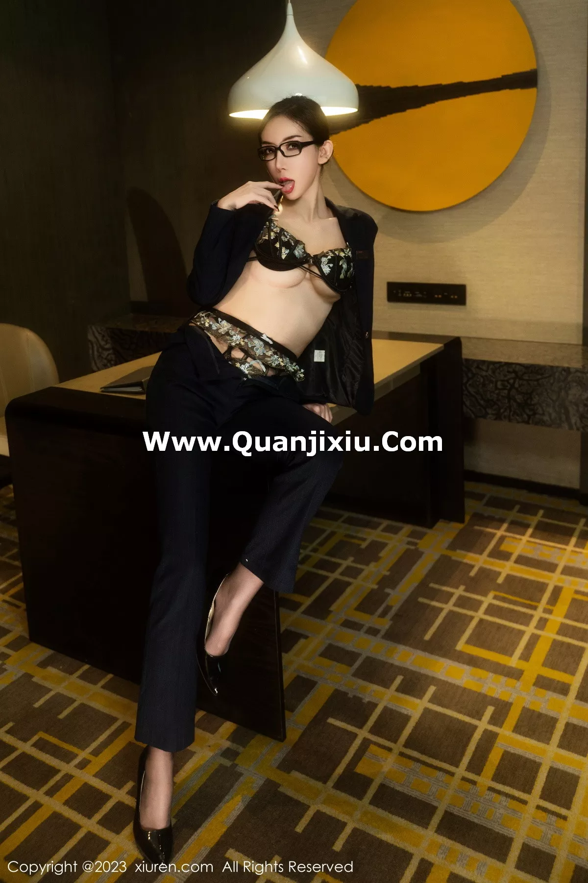 [XiuRen秀人网]第7691期陈怡曼写真 [68P]-011