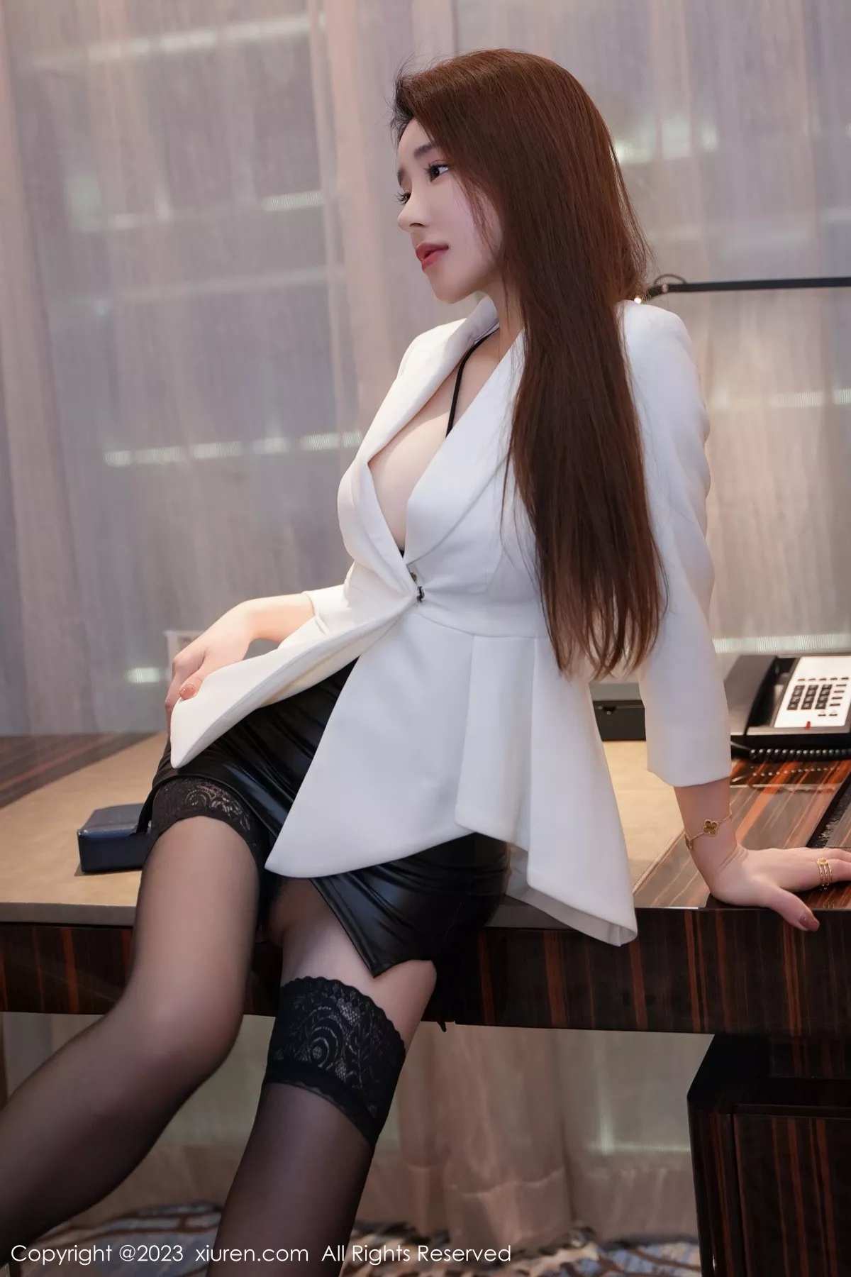 [XiuRen秀人网]第7693期雨儿写真 [69P]-003