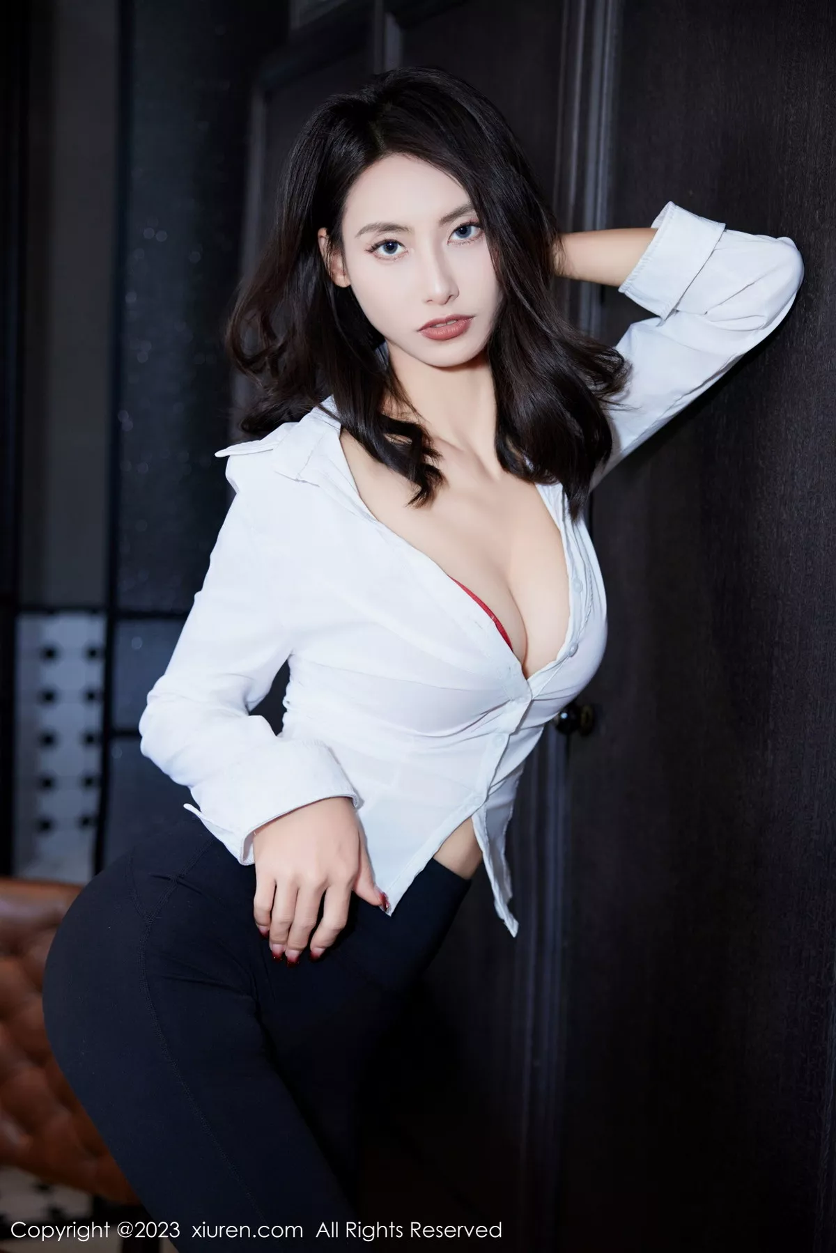 [XiuRen秀人网]第7692期Lingyu69写真 [72P]-011