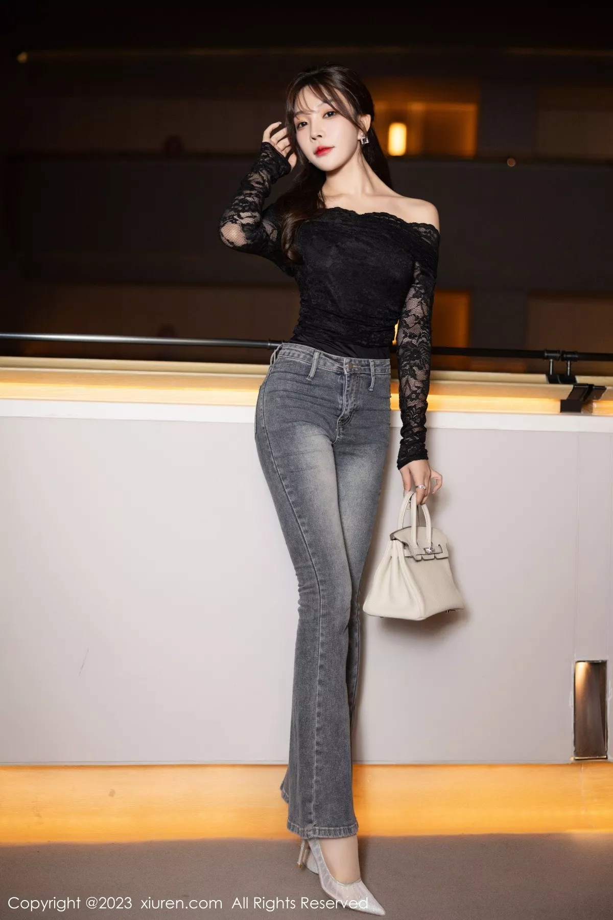 [XiuRen秀人网]第7717期徐莉芝写真 [92P]-011