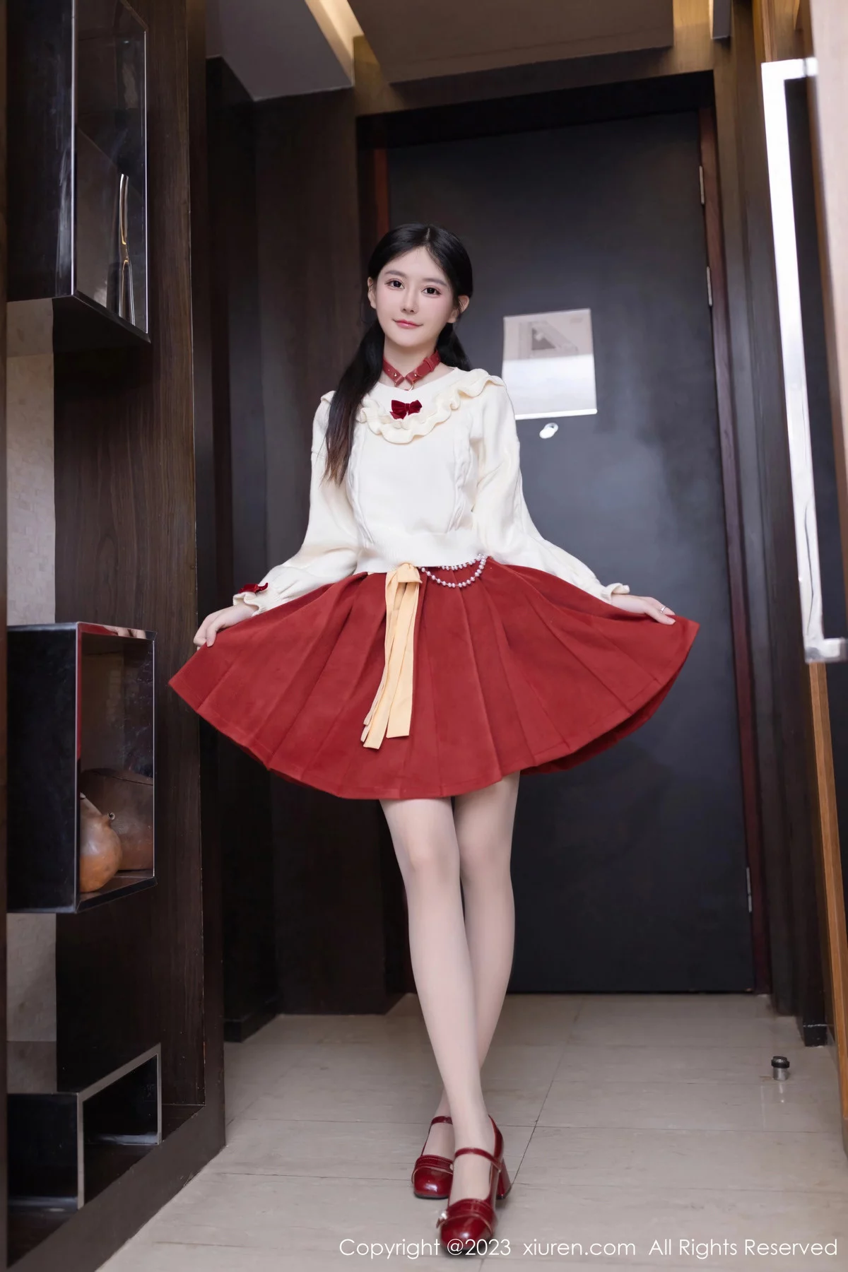 [XiuRen秀人网]第7890期幼幼写真 [80P]-001