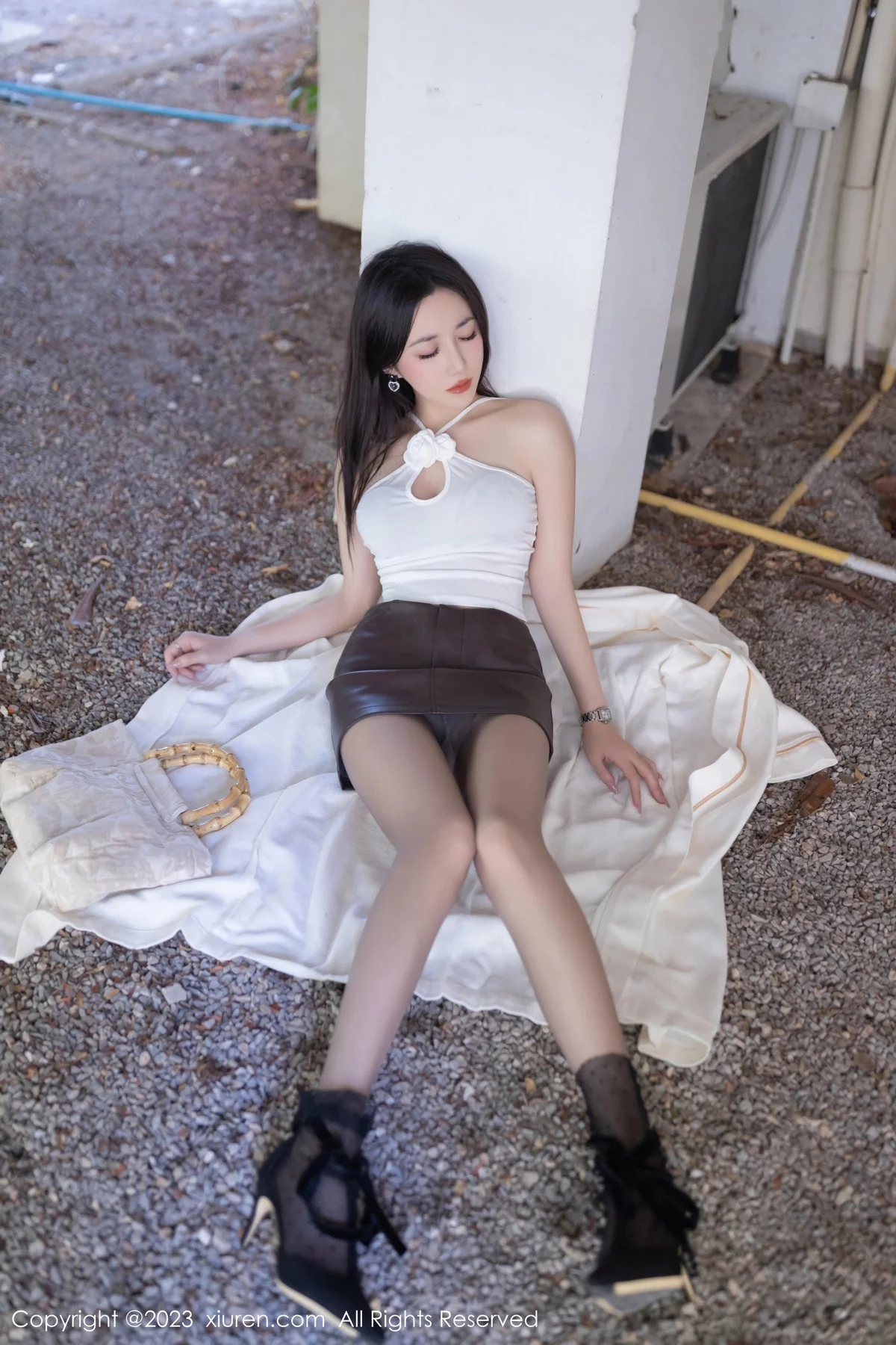 [XiuRen秀人网]第7888期鱼子酱写真 [83P]-011