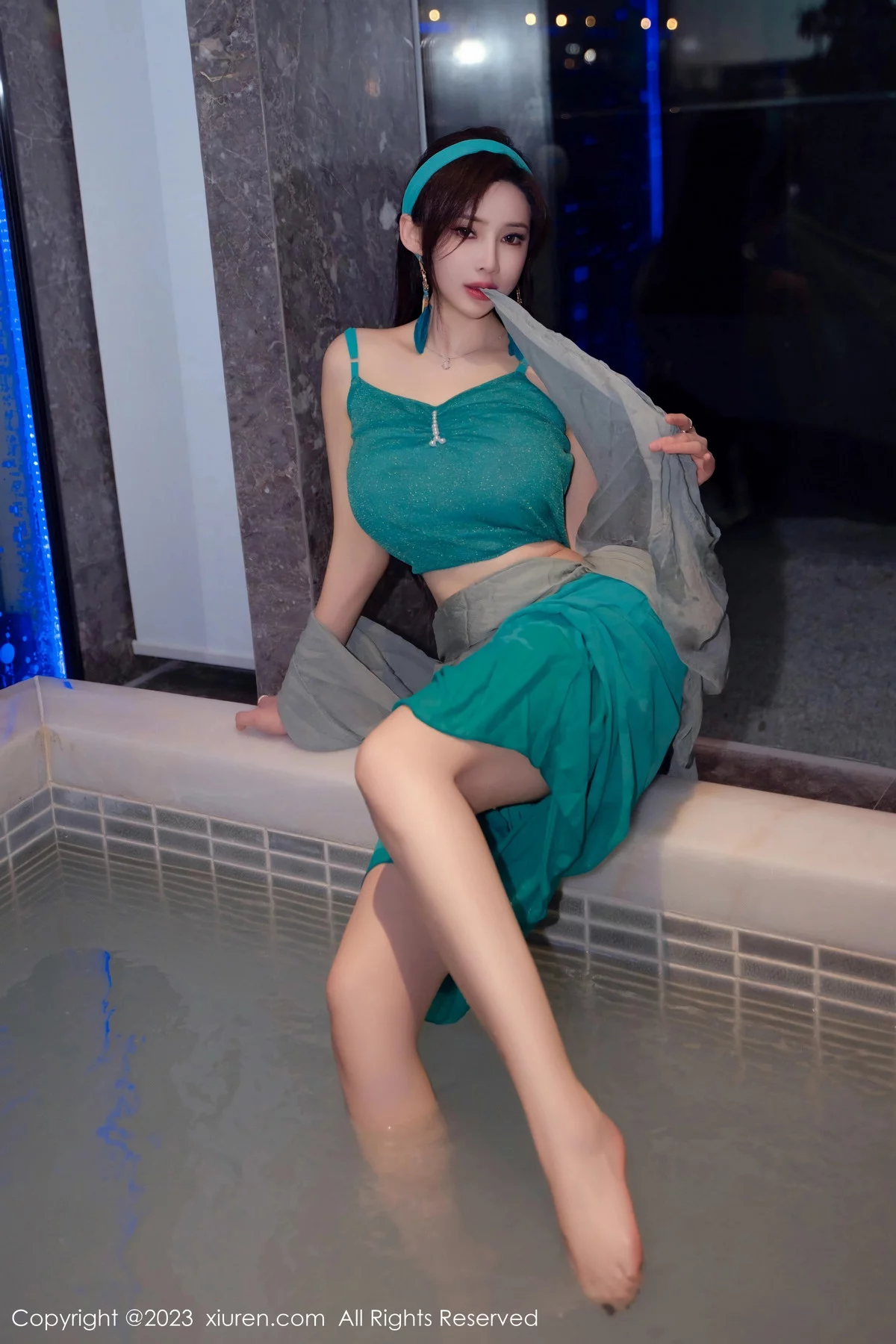 [XiuRen秀人网]第7886期周妍希写真 [58P]-014