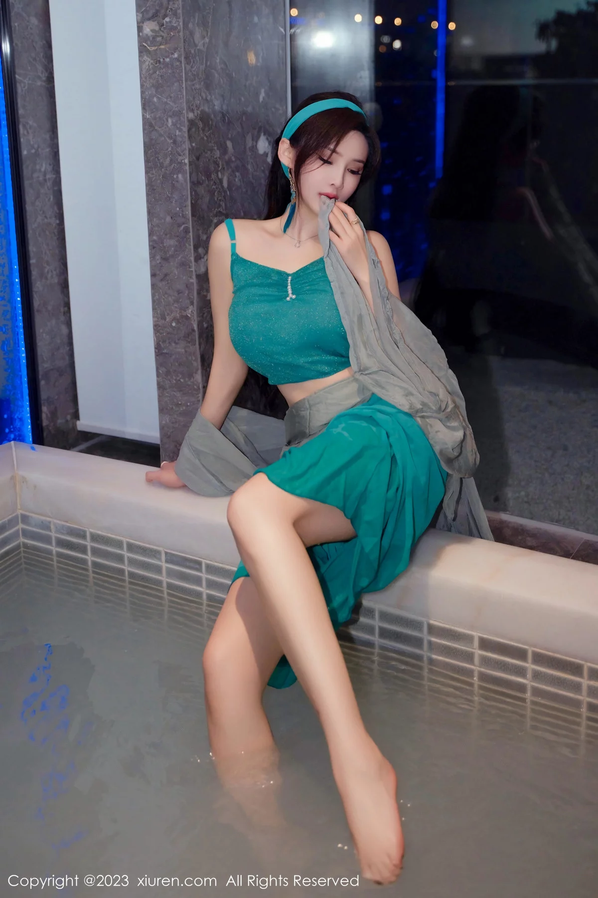 [XiuRen秀人网]第7886期周妍希写真 [58P]-013